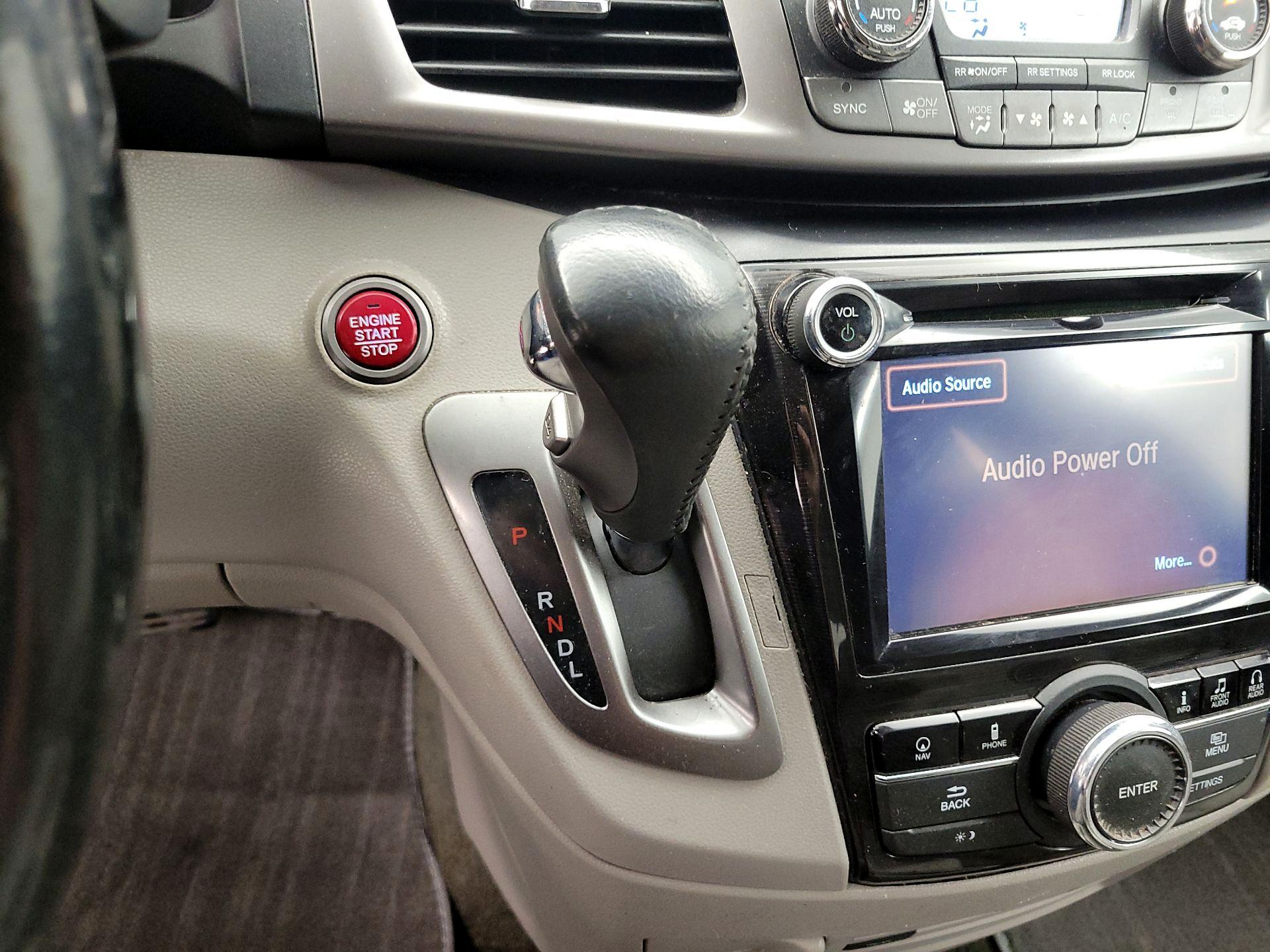 Thumbnail: 2016 Honda Odyssey - 17