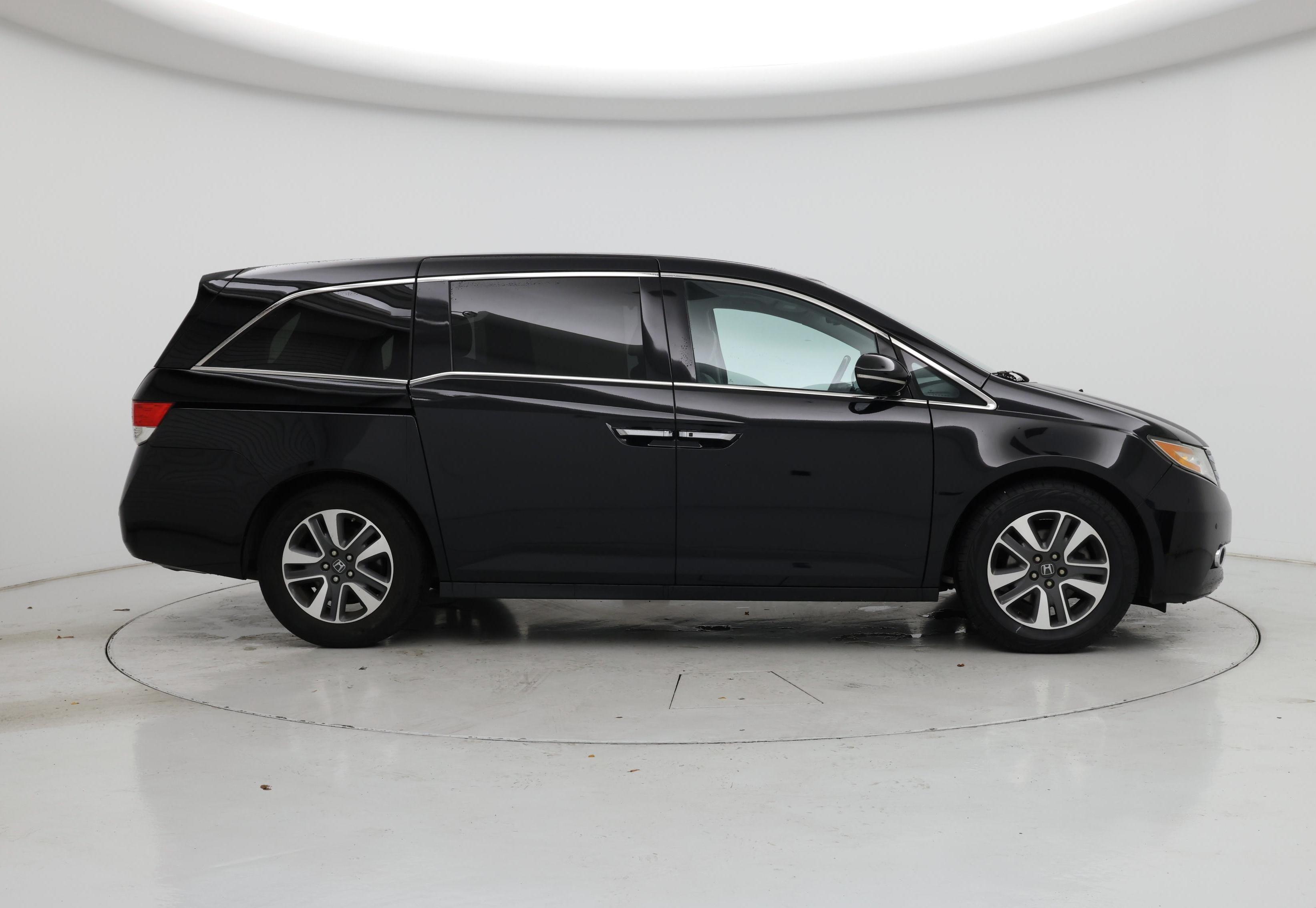 Thumbnail: 2016 Honda Odyssey - 7