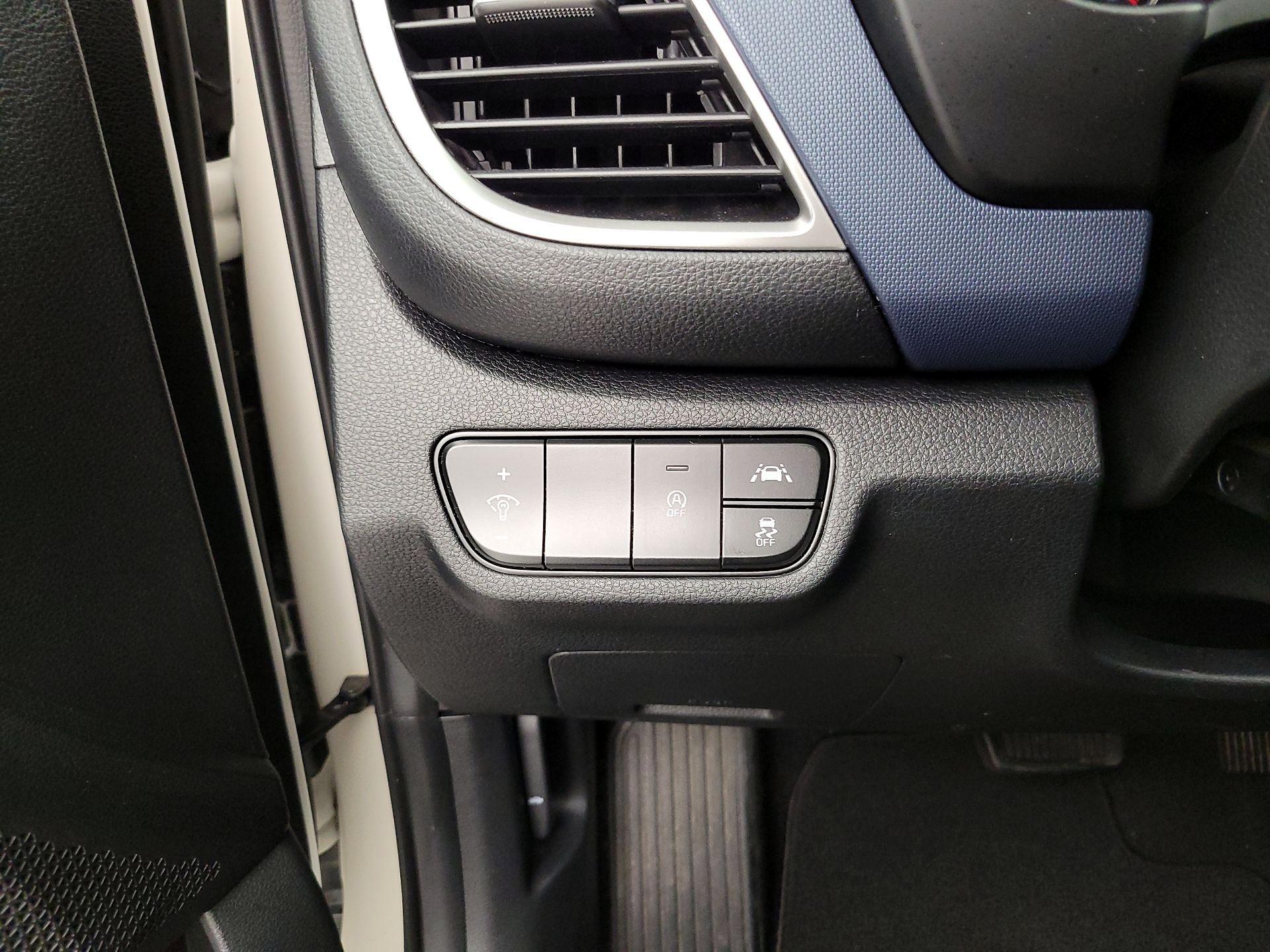 Thumbnail: 2021 Kia Seltos - 13