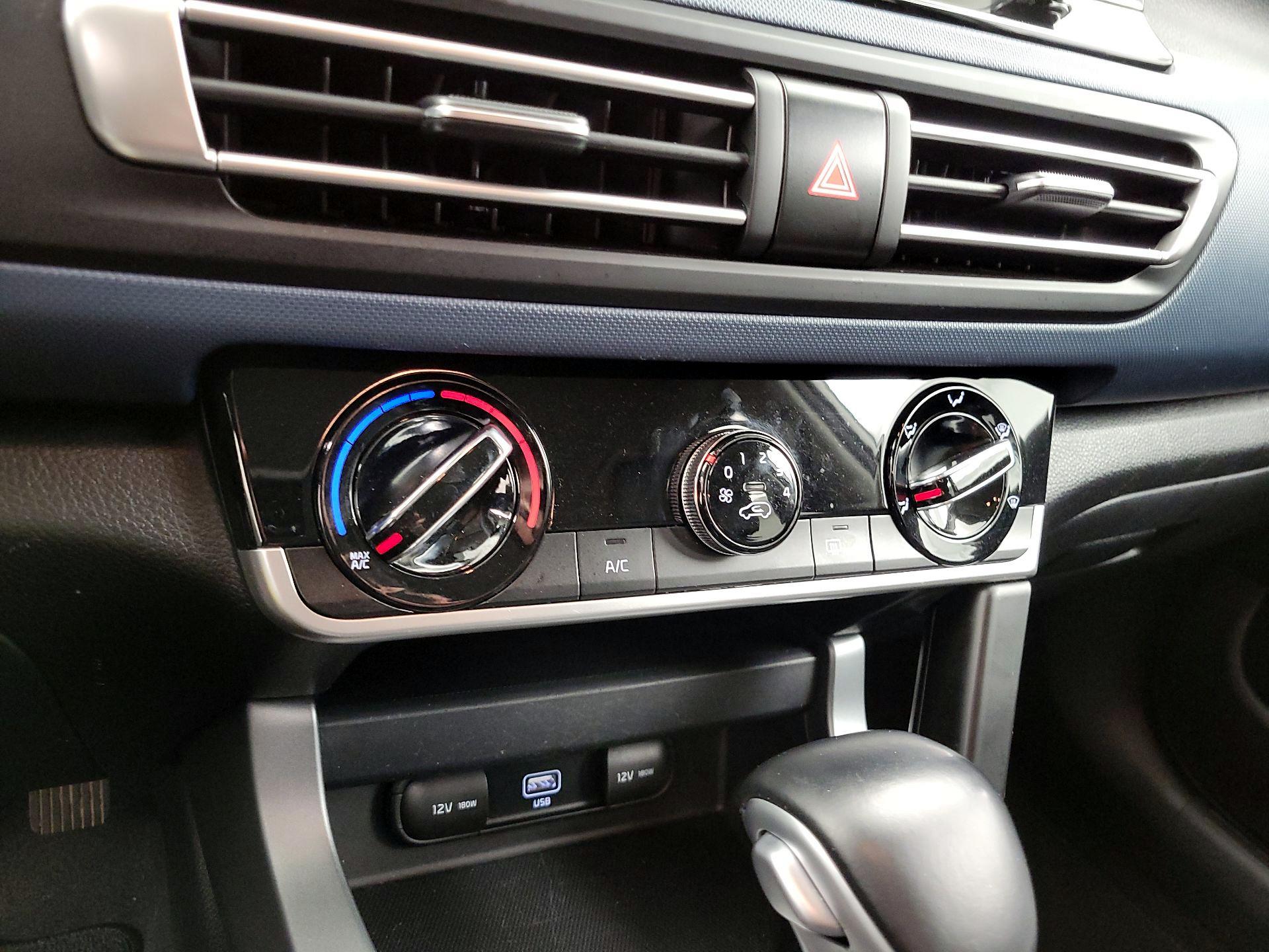 Thumbnail: 2021 Kia Seltos - 16