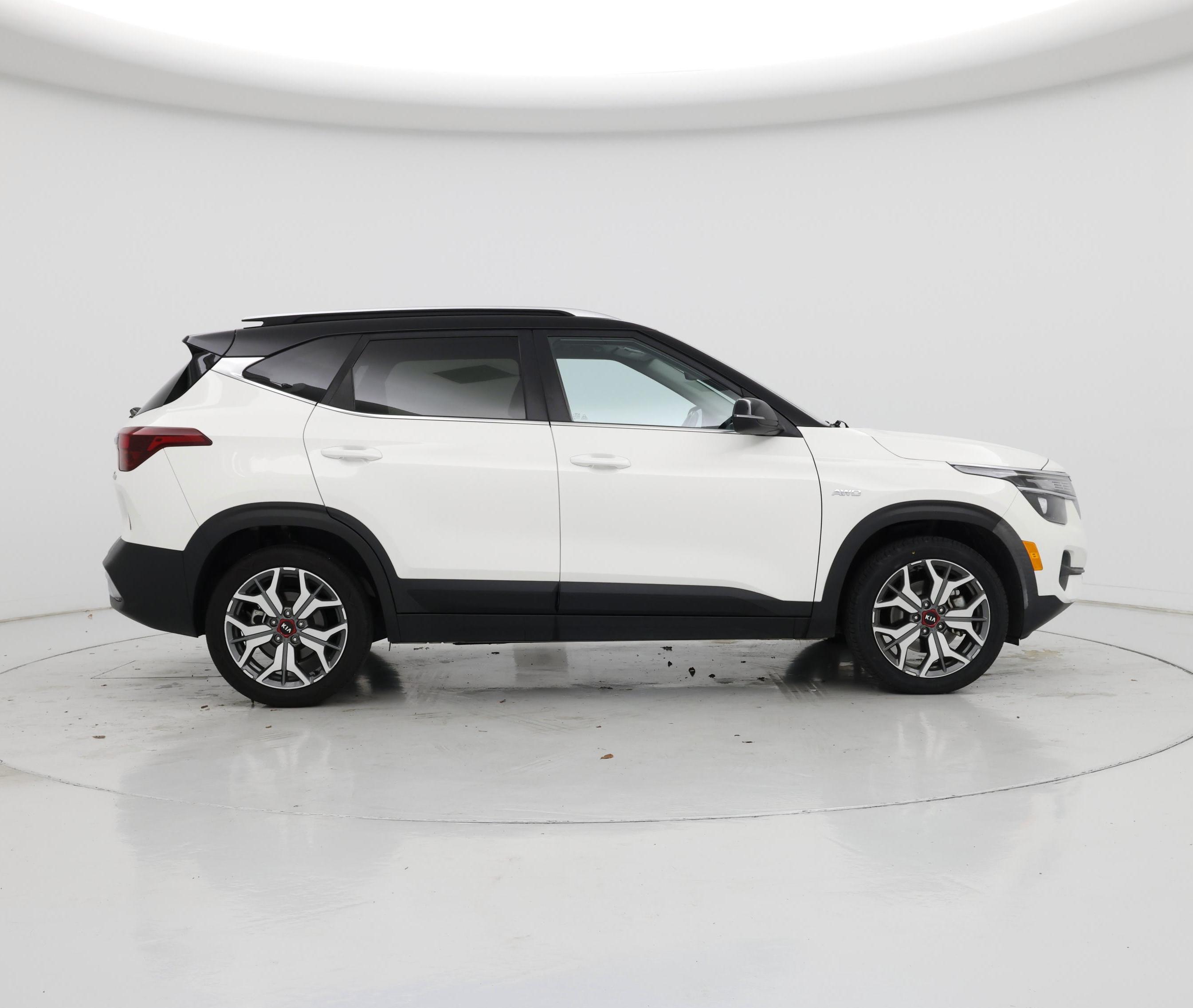 Thumbnail: 2021 Kia Seltos - 7