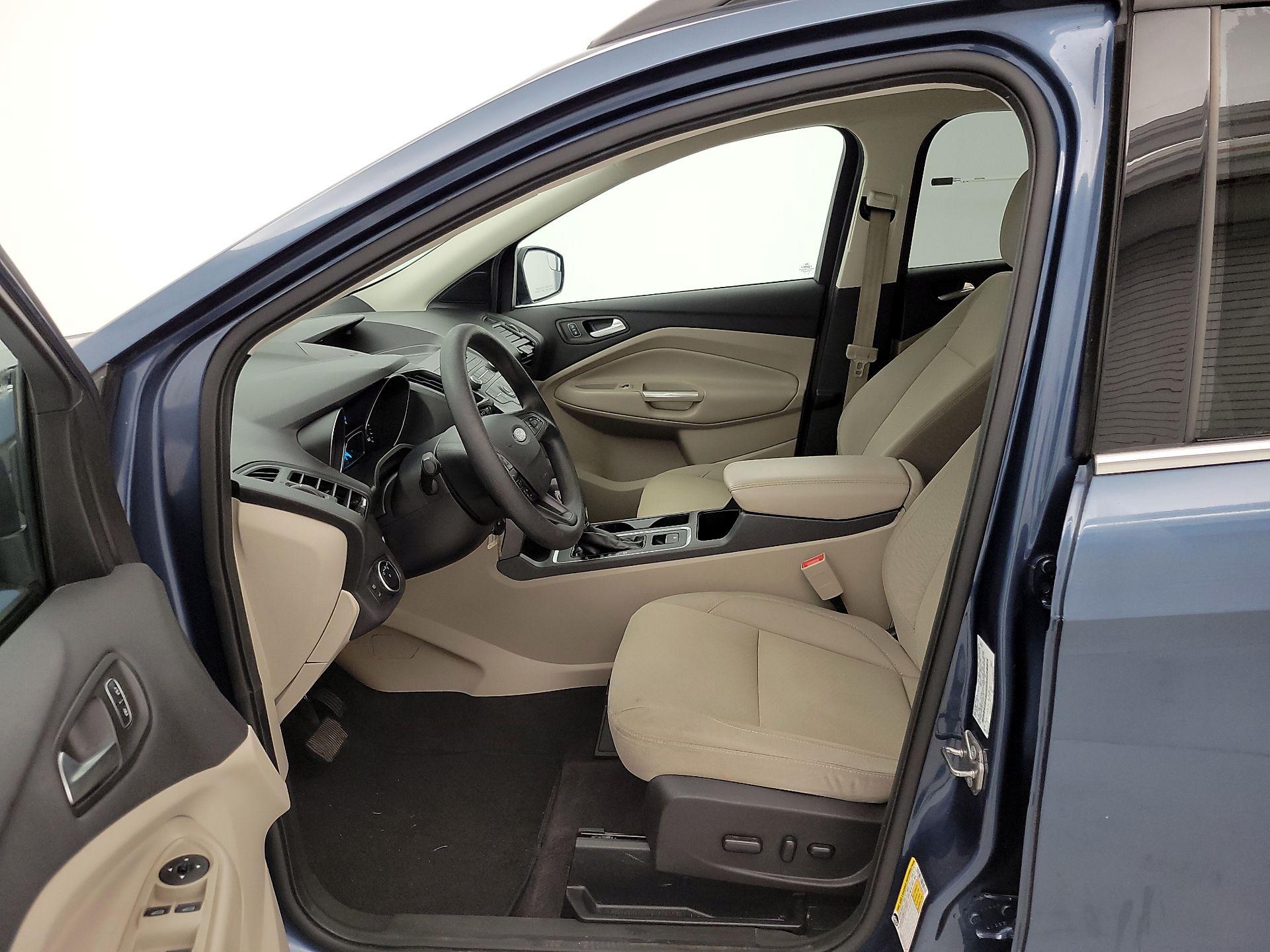 Thumbnail: 2018 Ford Escape - 11