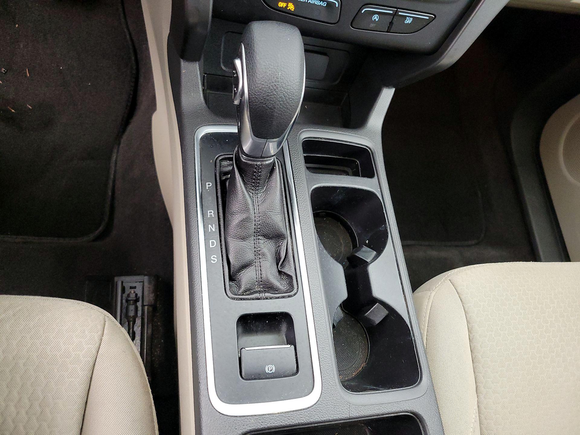 Thumbnail: 2018 Ford Escape - 17