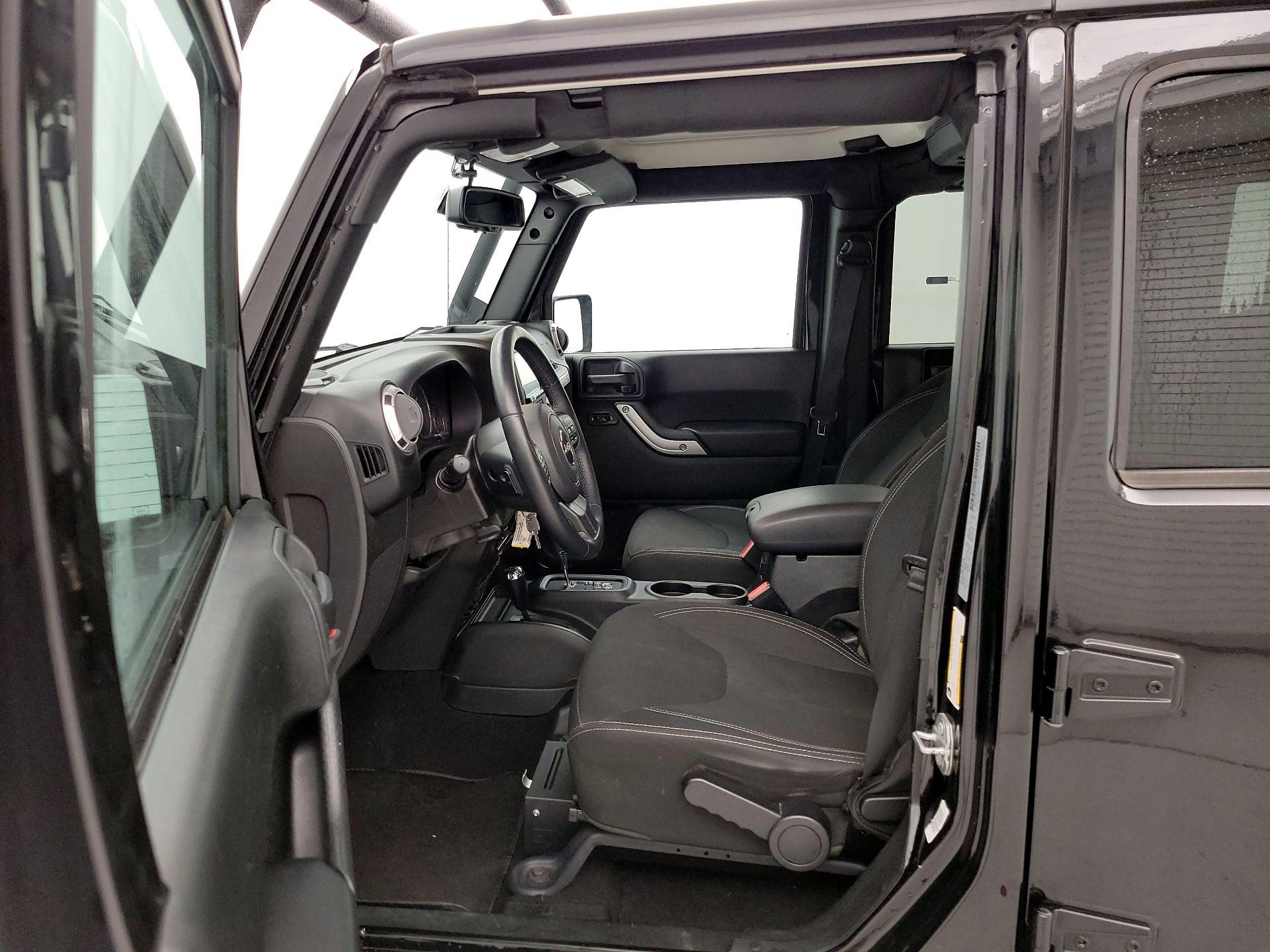 Thumbnail: 2018 Jeep Wrangler - 11