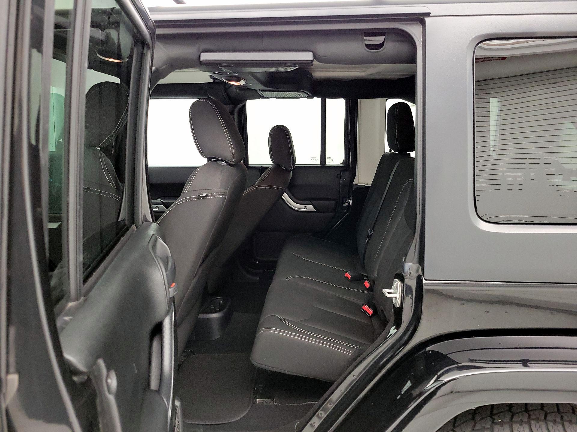 Thumbnail: 2018 Jeep Wrangler - 18