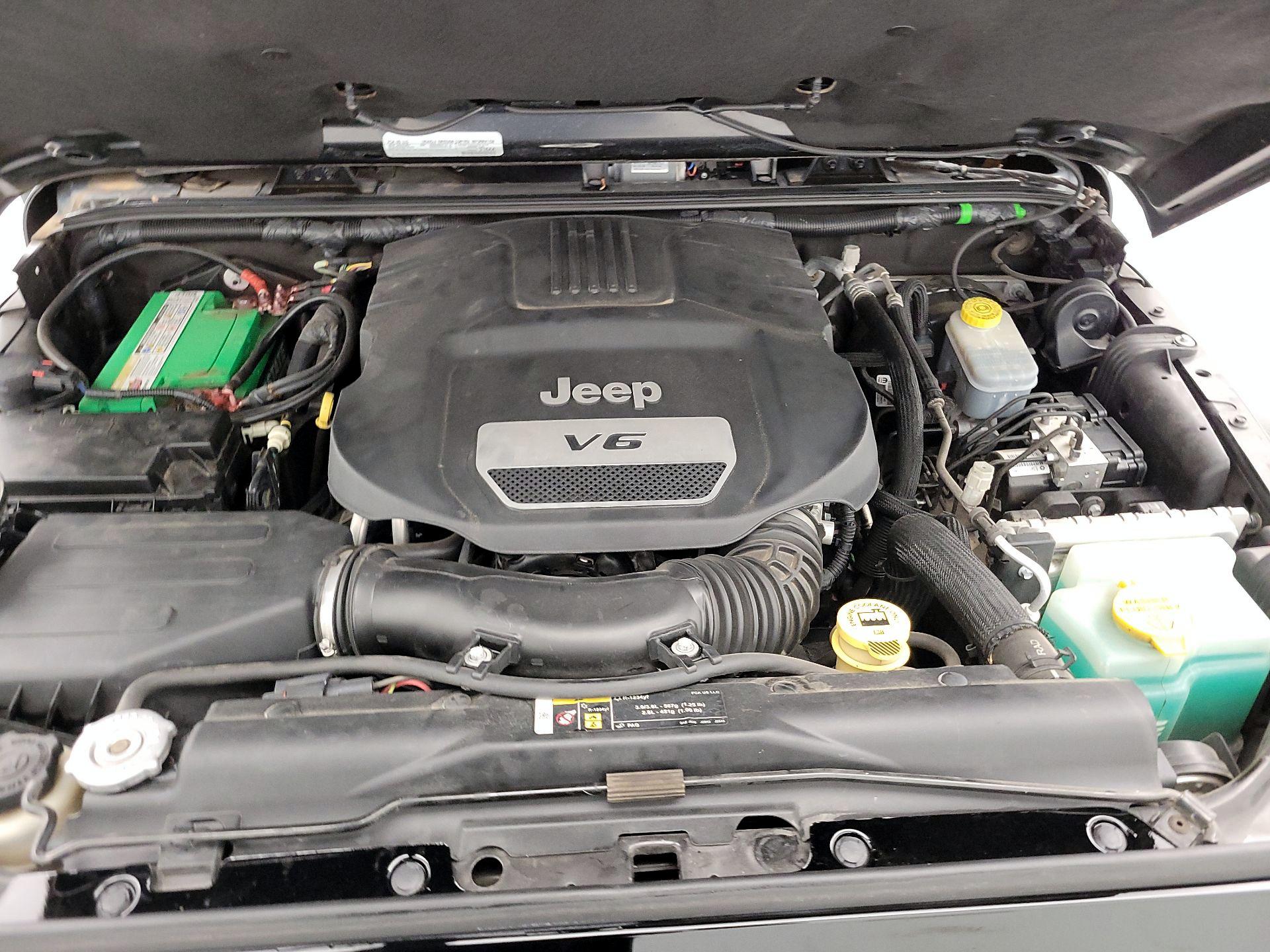 Thumbnail: 2018 Jeep Wrangler - 20