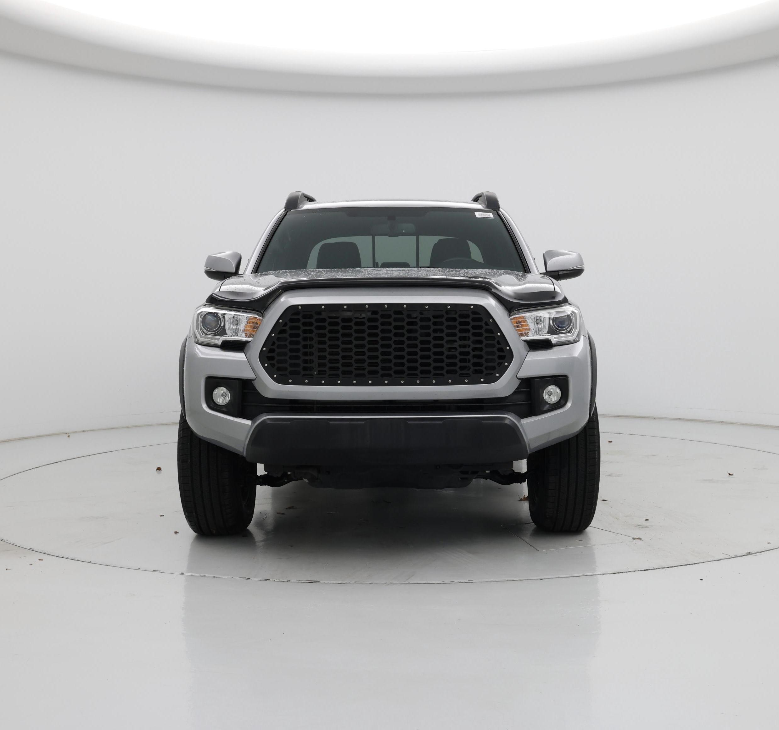 Thumbnail: 2017 Toyota Tacoma - 5