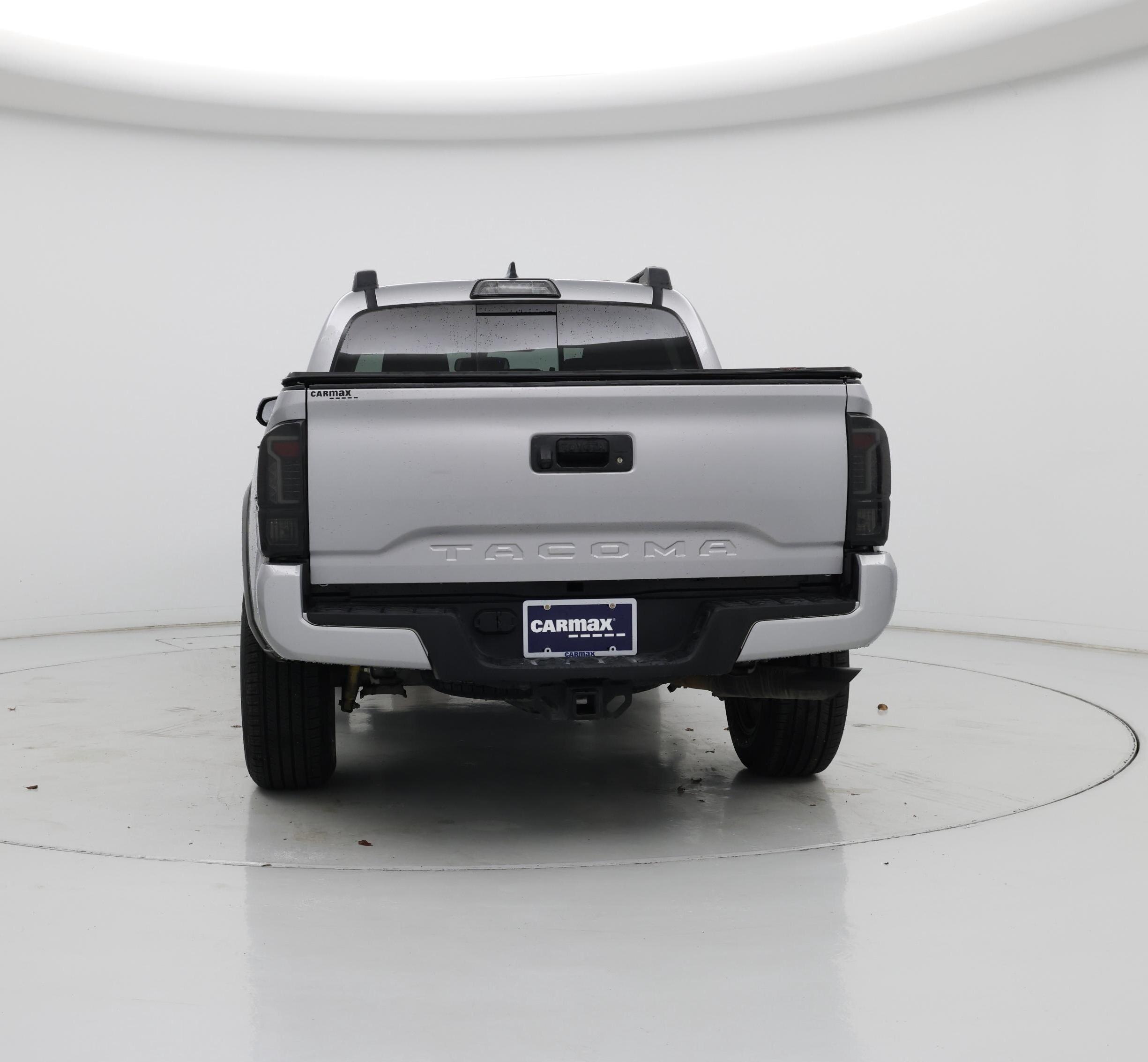 Thumbnail: 2017 Toyota Tacoma - 6