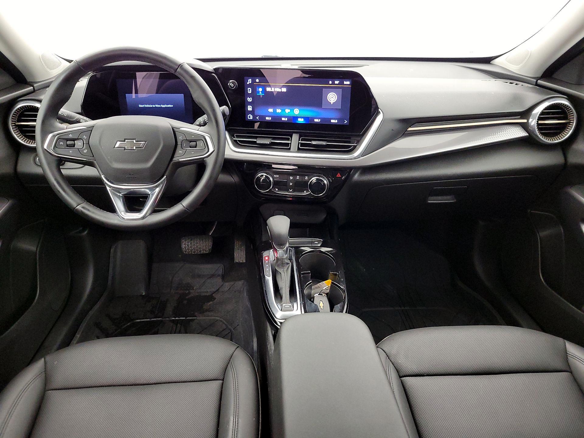 Thumbnail: 2025 Chevrolet Trax - 9