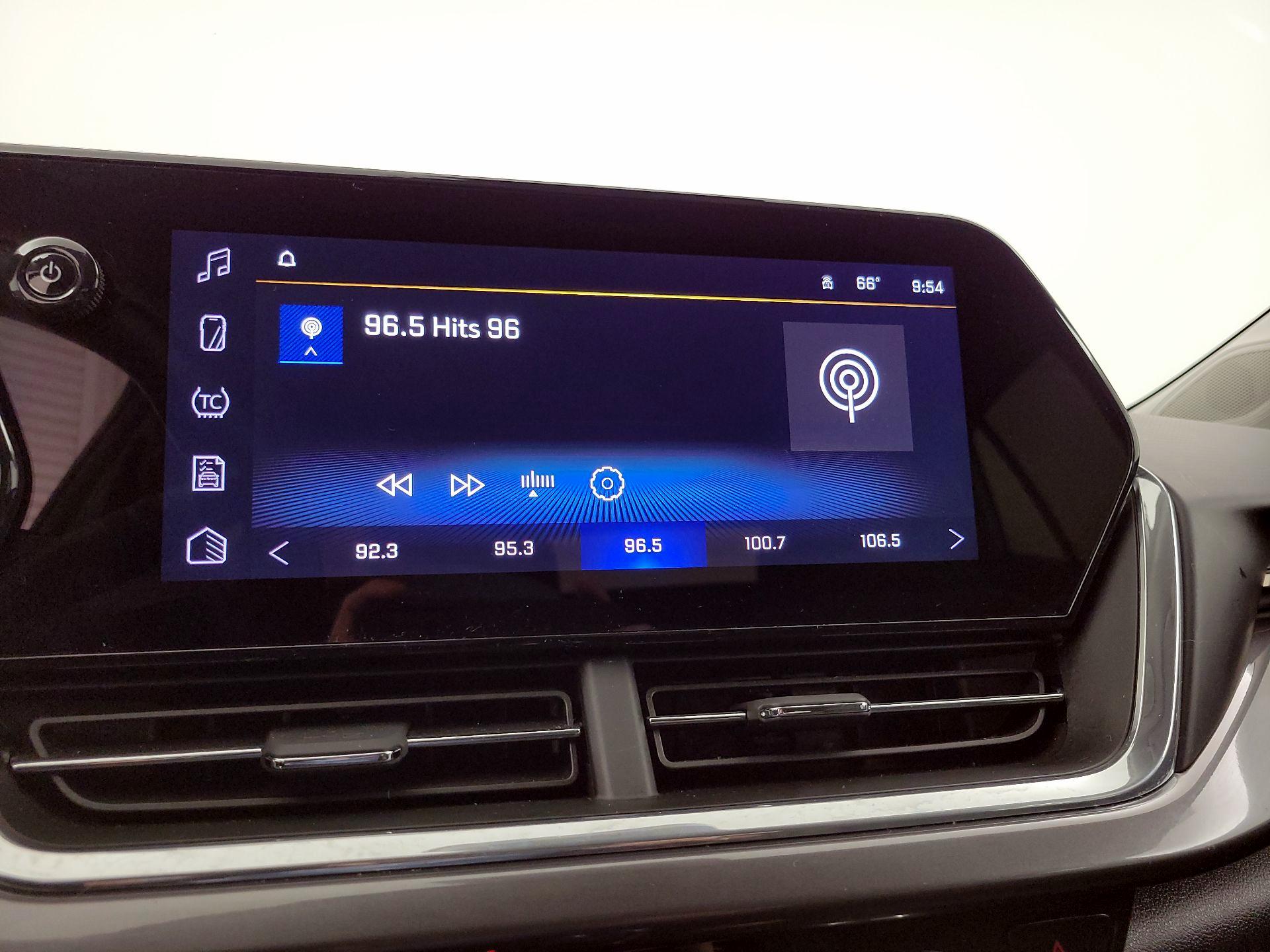 Thumbnail: 2025 Chevrolet Trax - 15