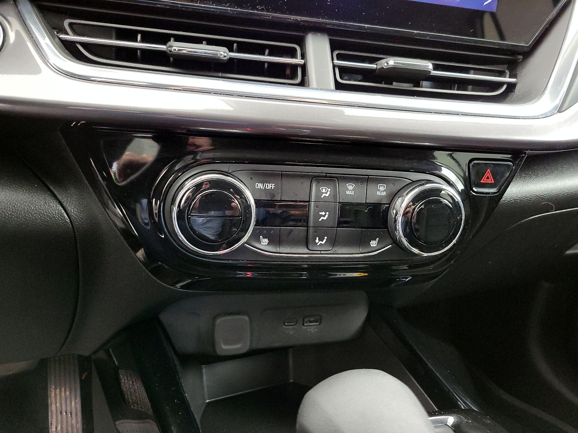 Thumbnail: 2025 Chevrolet Trax - 16