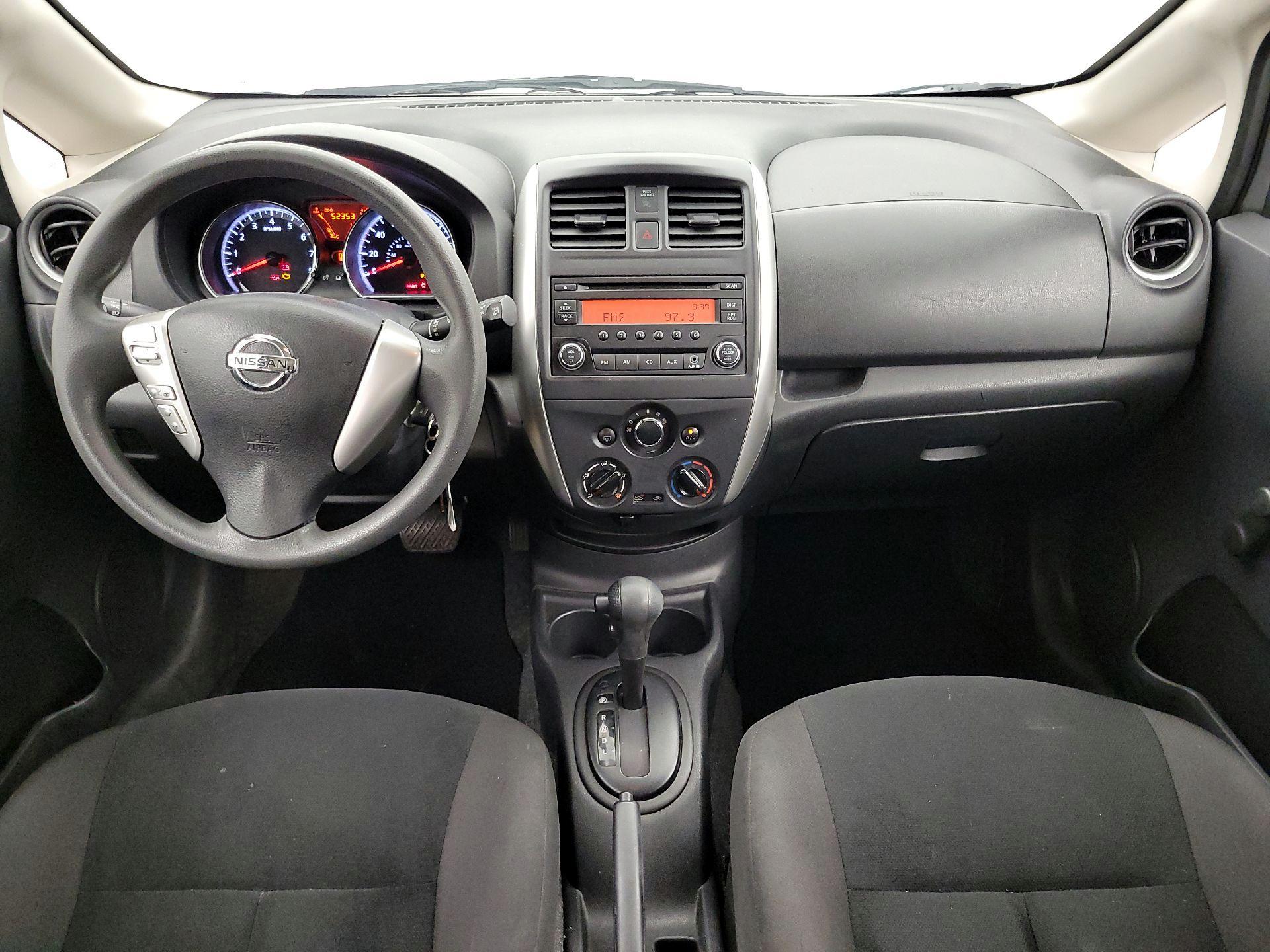 Thumbnail: 2015 Nissan Versa Note - 9