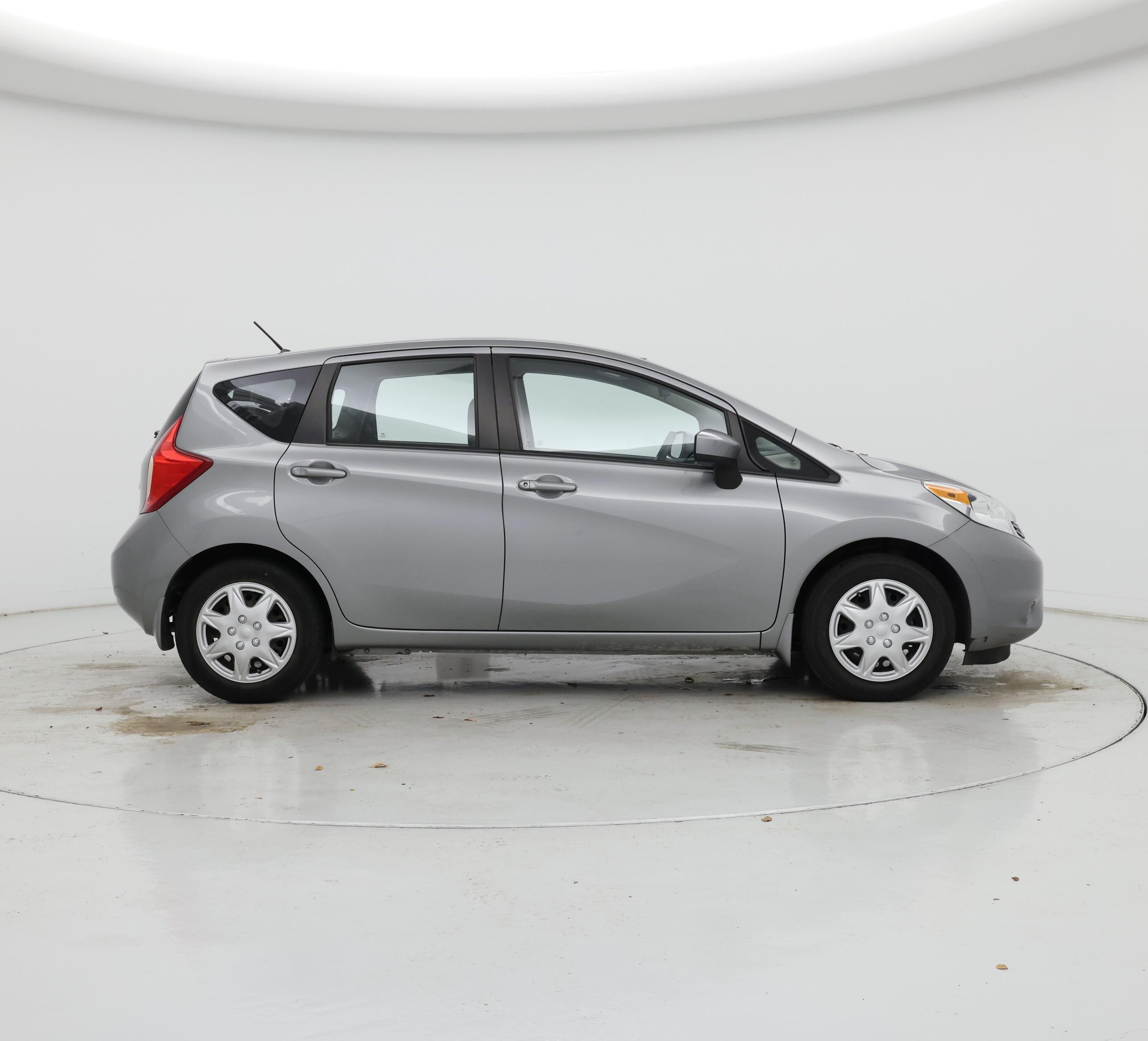 Thumbnail: 2015 Nissan Versa Note - 7