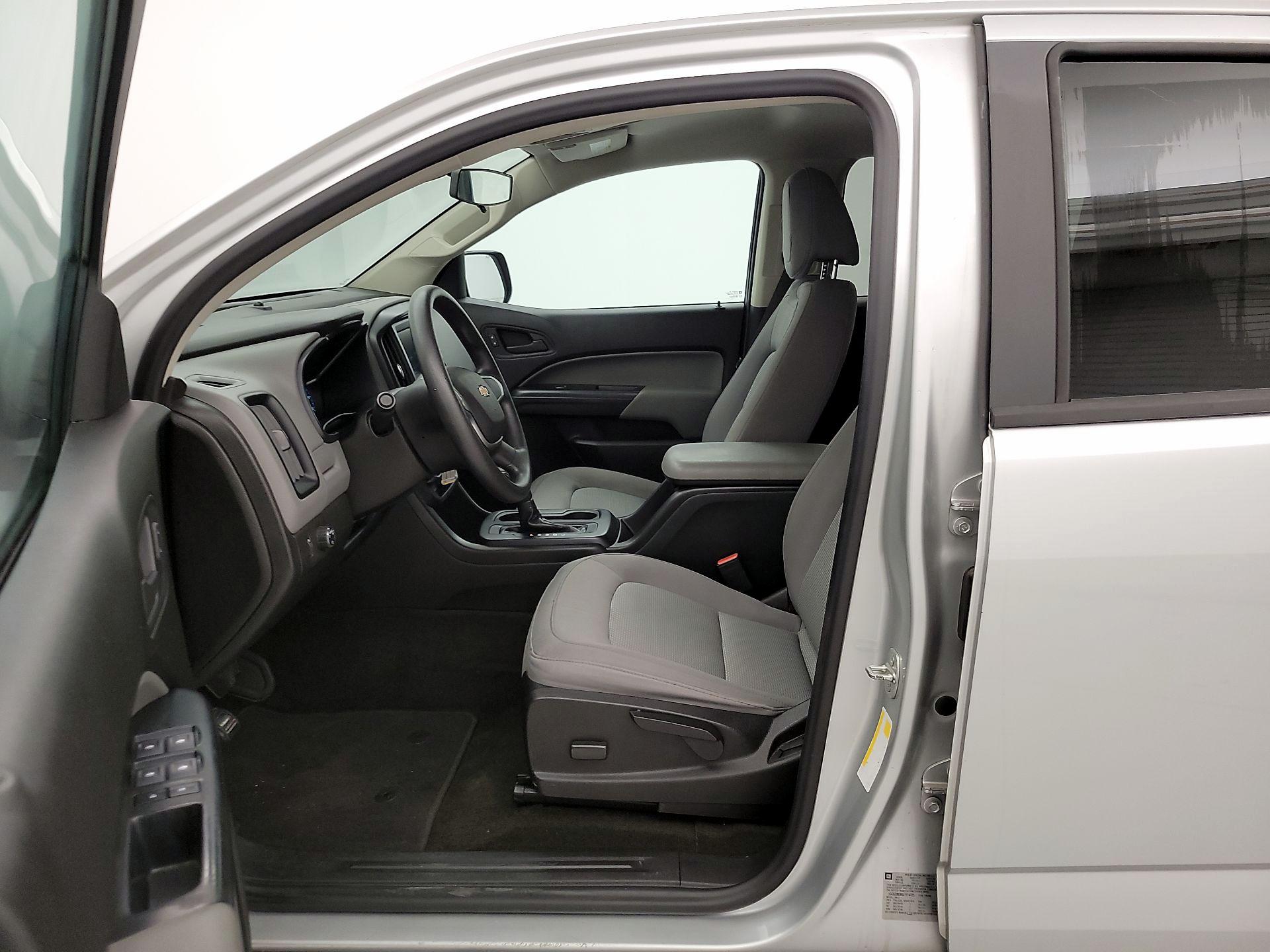 Thumbnail: 2018 Chevrolet Colorado - 11