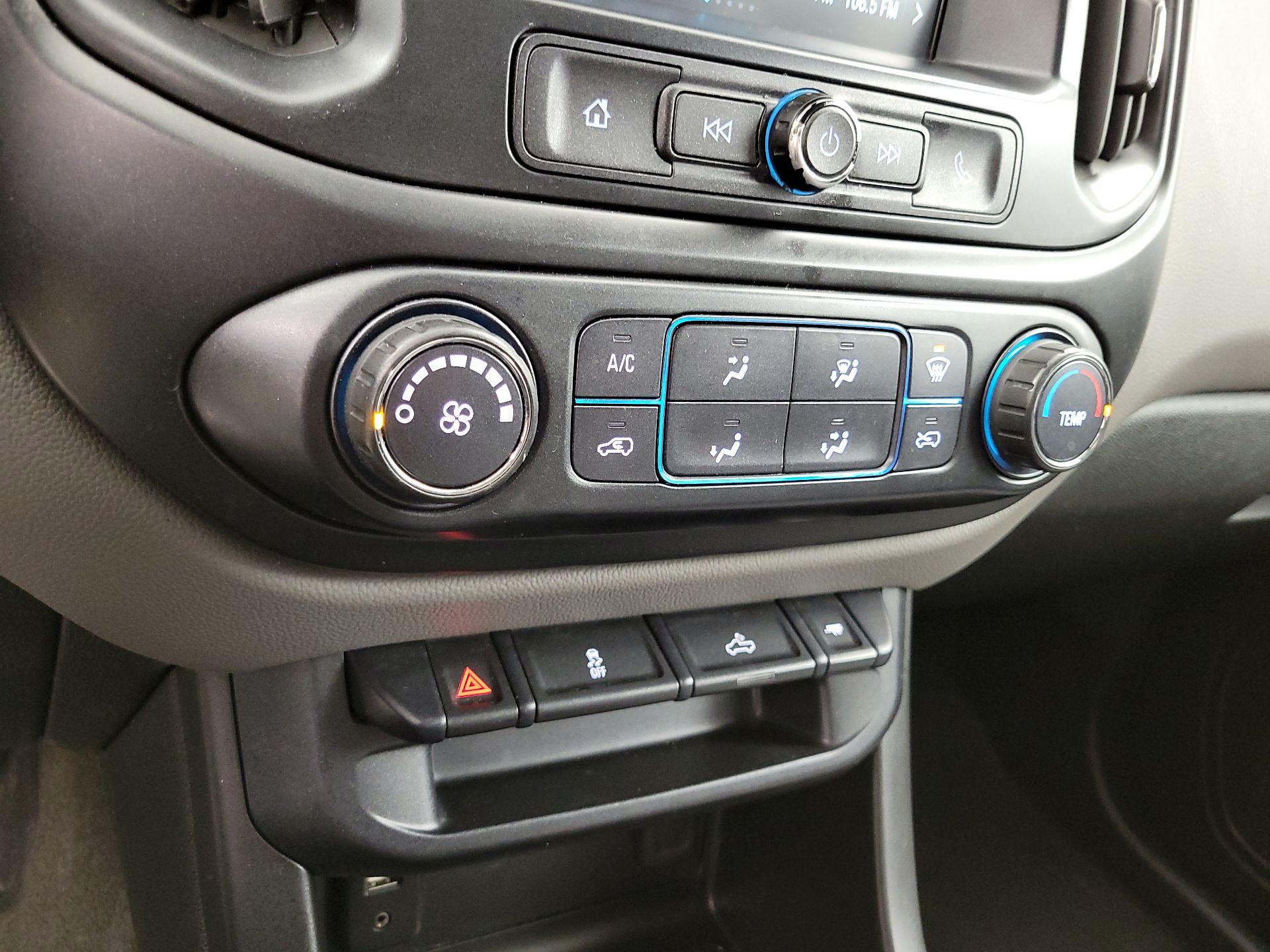 Thumbnail: 2018 Chevrolet Colorado - 16