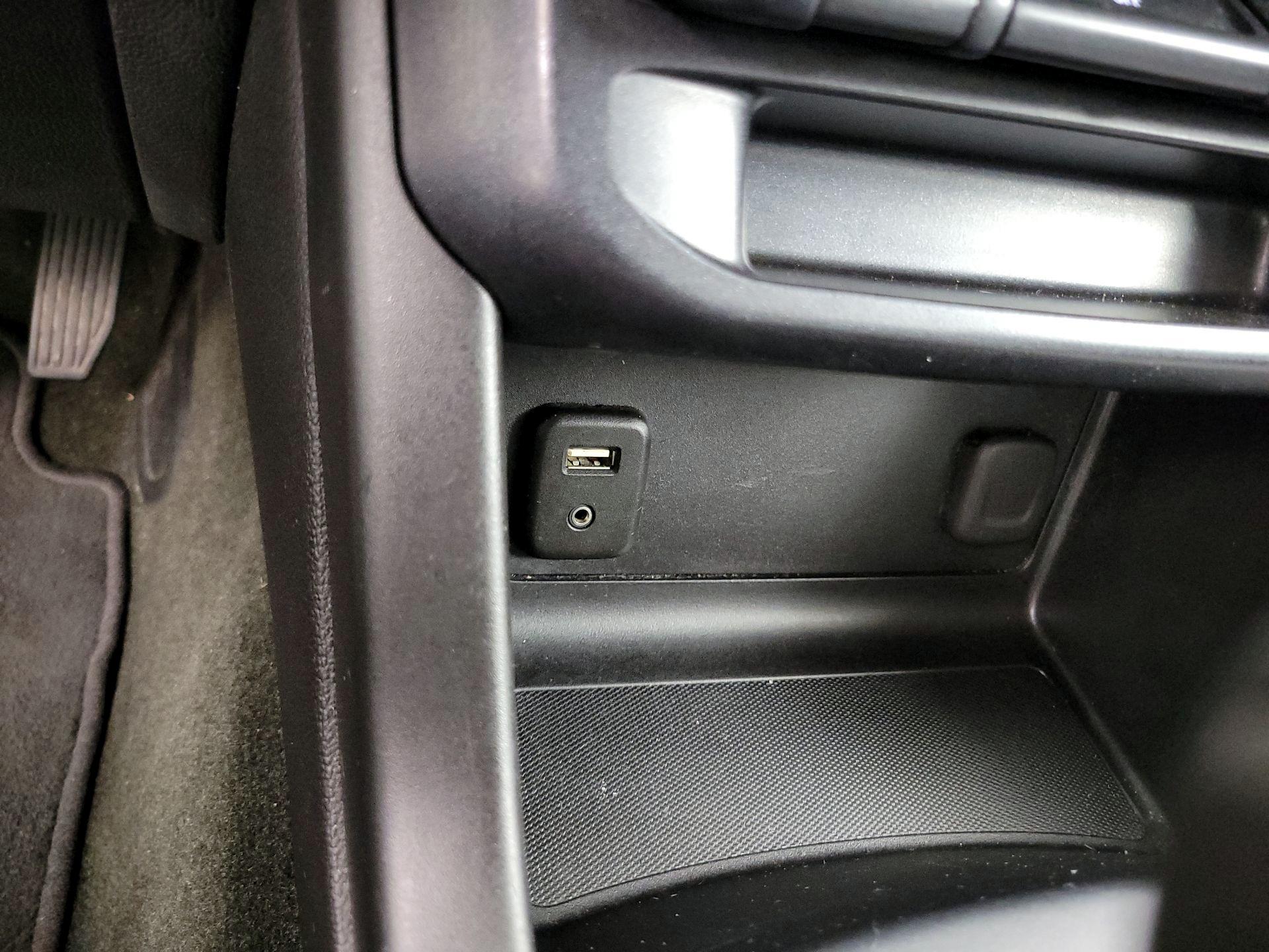 Thumbnail: 2018 Chevrolet Colorado - 18