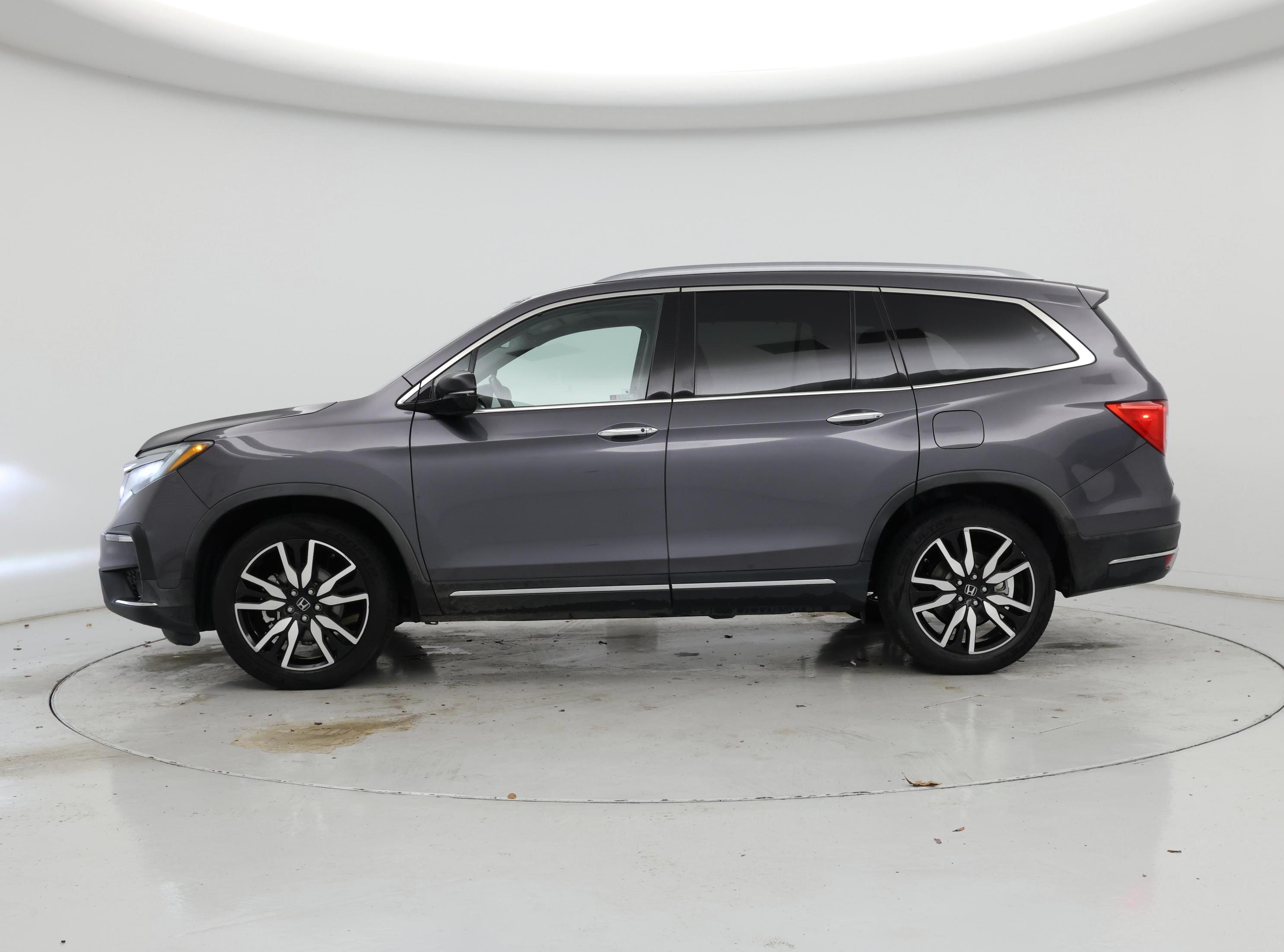 Thumbnail: 2019 Honda Pilot - 3