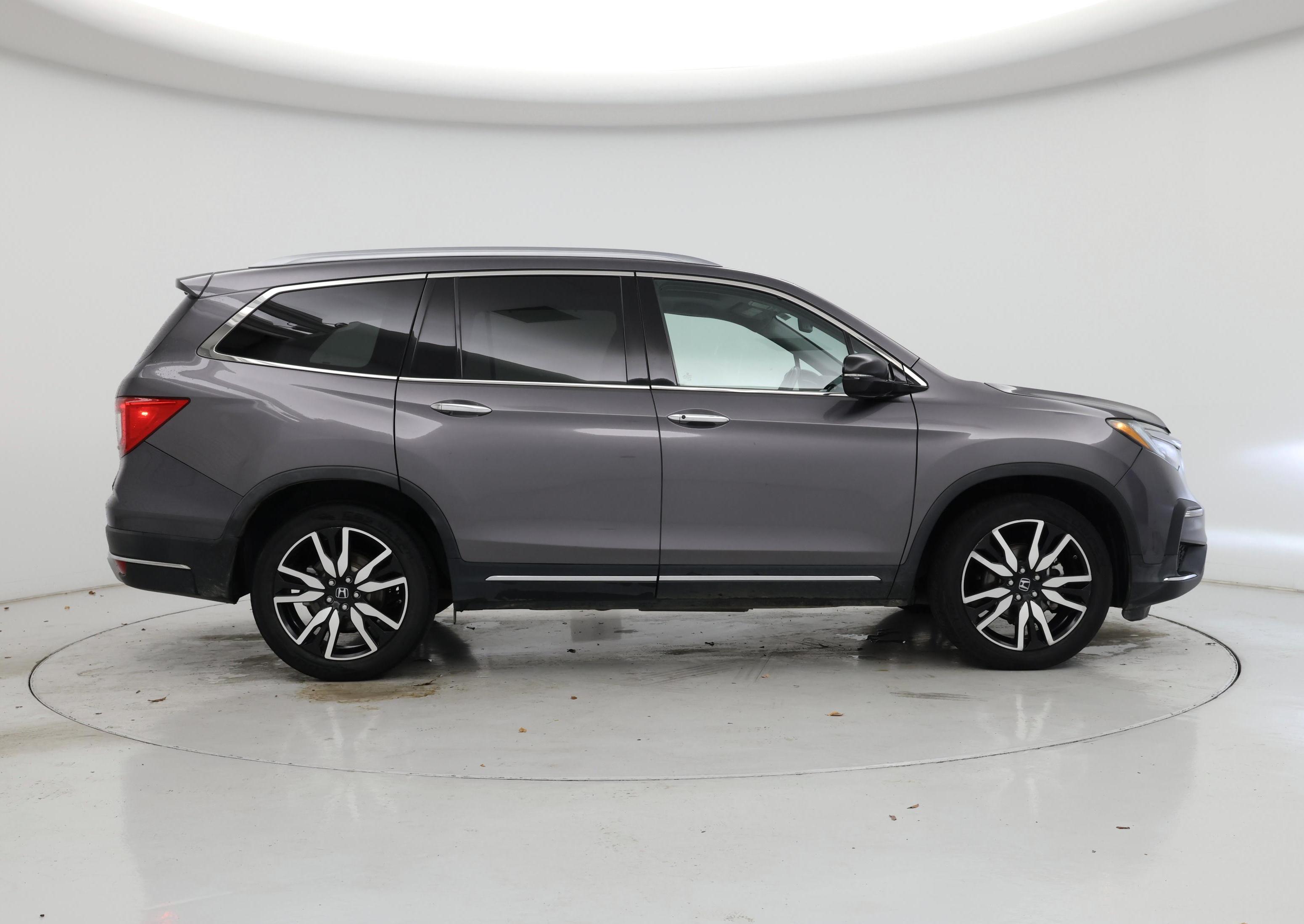Thumbnail: 2019 Honda Pilot - 7