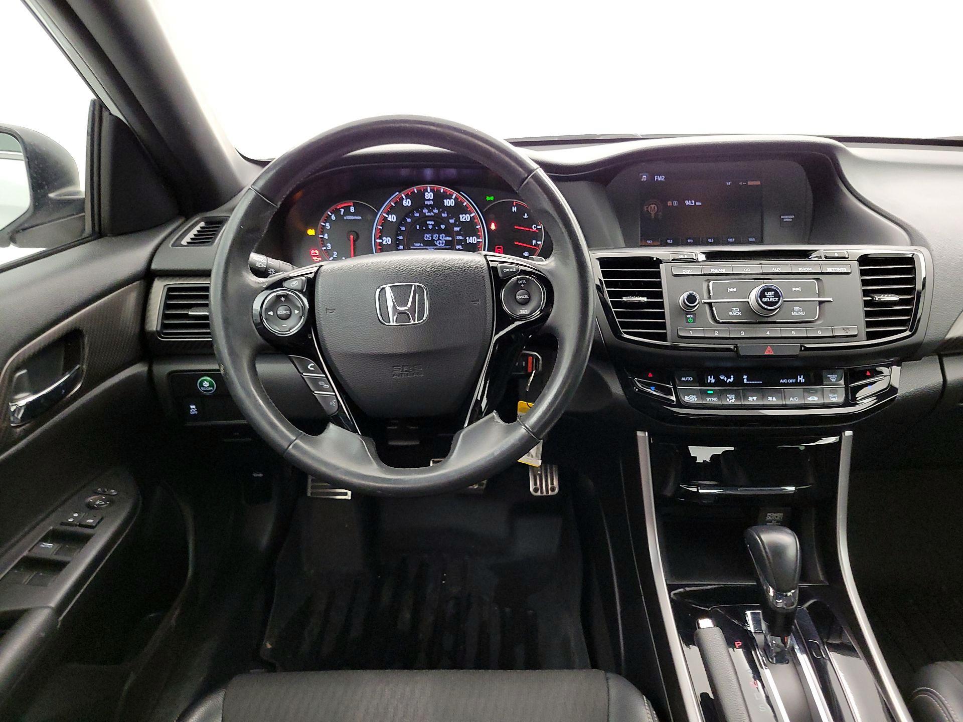 Thumbnail: 2017 Honda Accord - 10