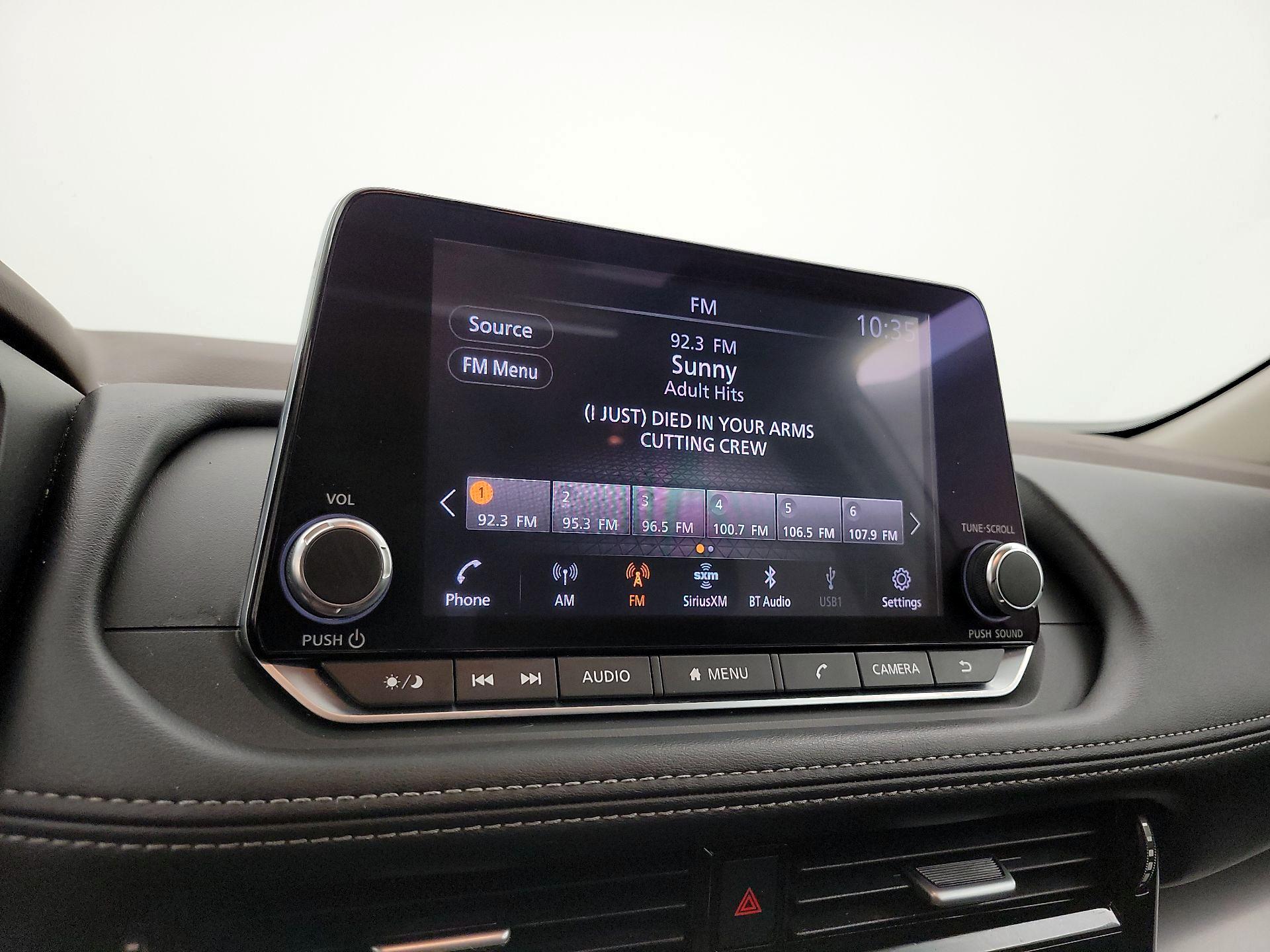 Thumbnail: 2022 Nissan Rogue - 15