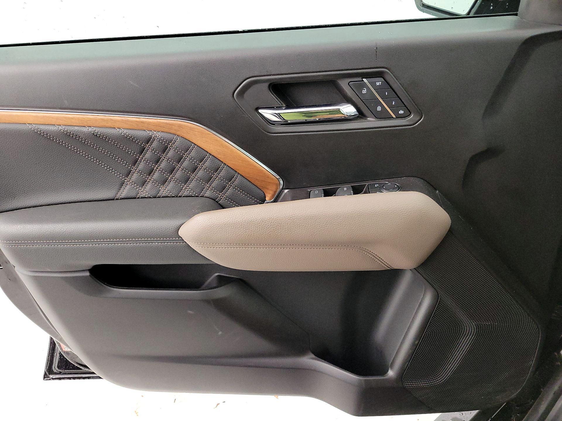 Thumbnail: 2024 GMC Canyon - 12