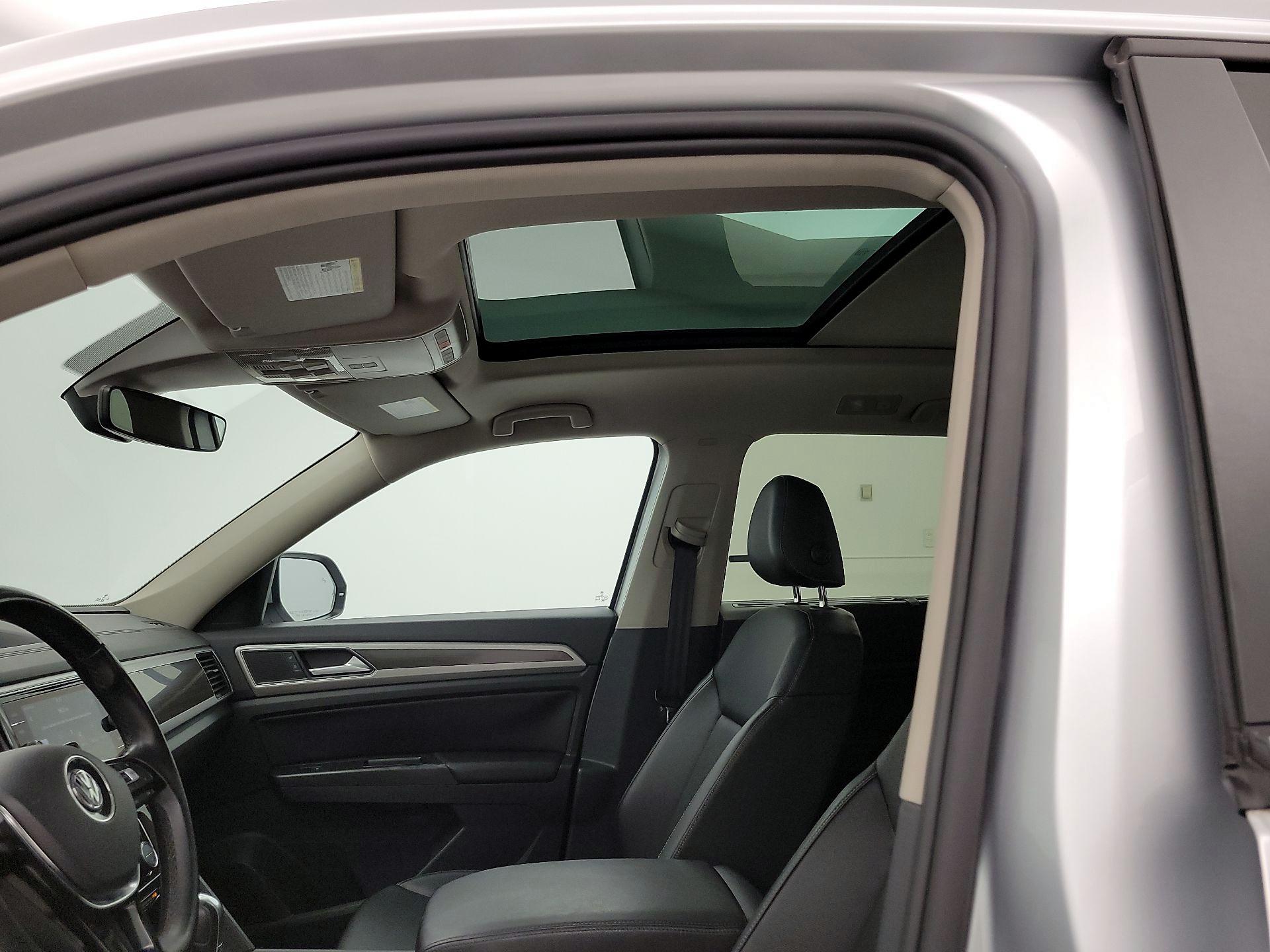 Thumbnail: 2018 Volkswagen Atlas - 19