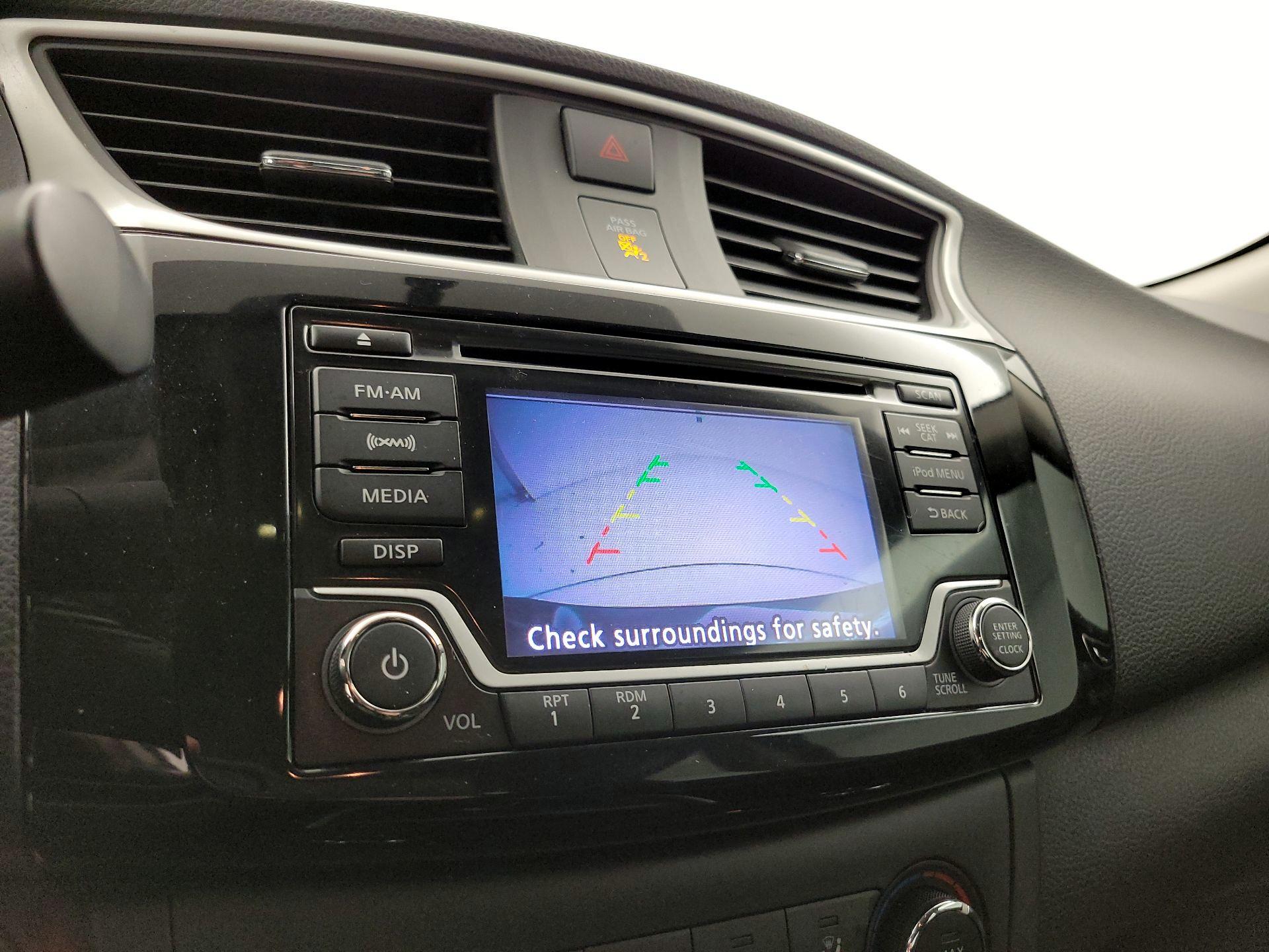 Thumbnail: 2017 Nissan Sentra - 14