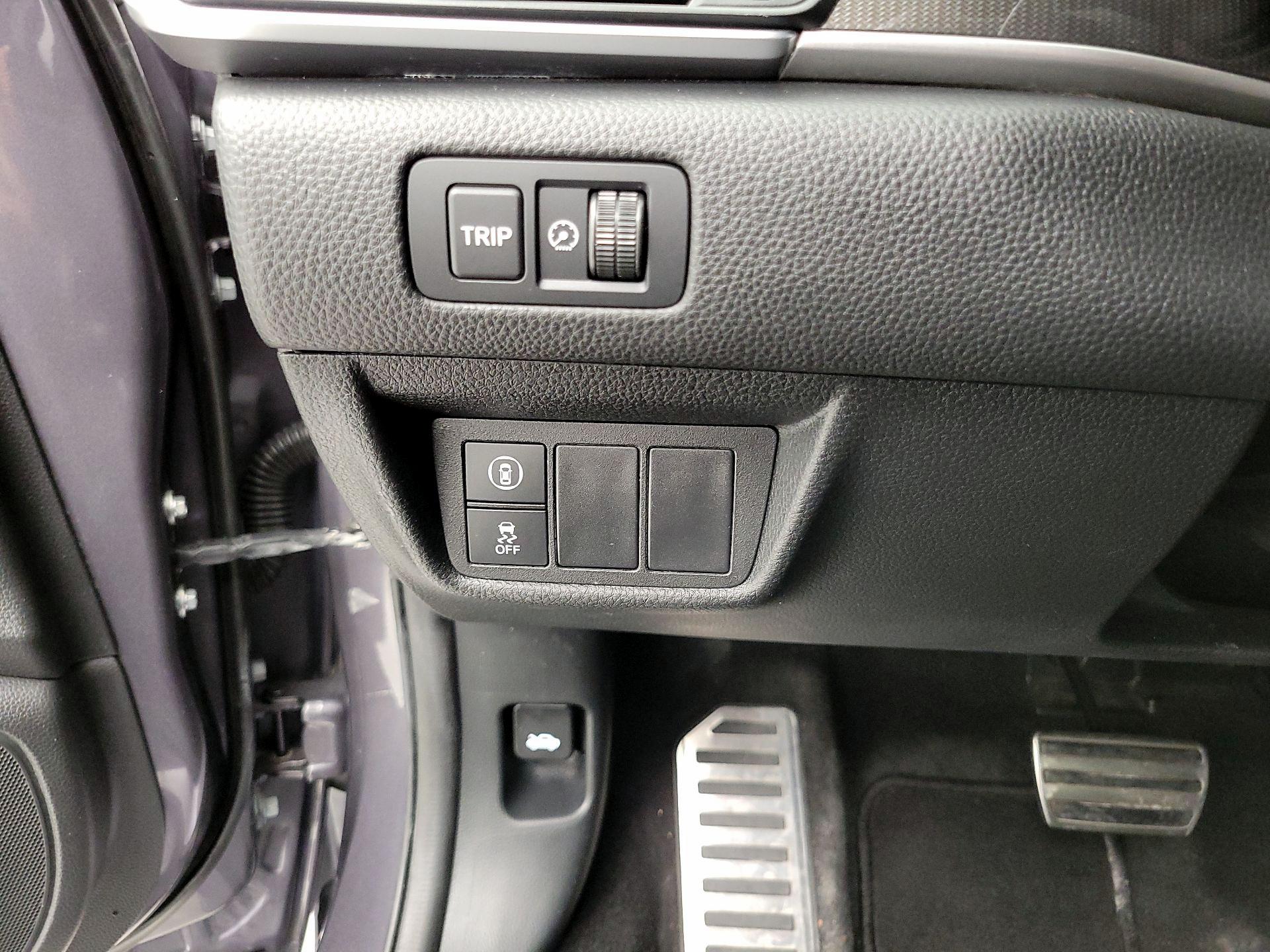 Thumbnail: 2019 Honda Accord - 13