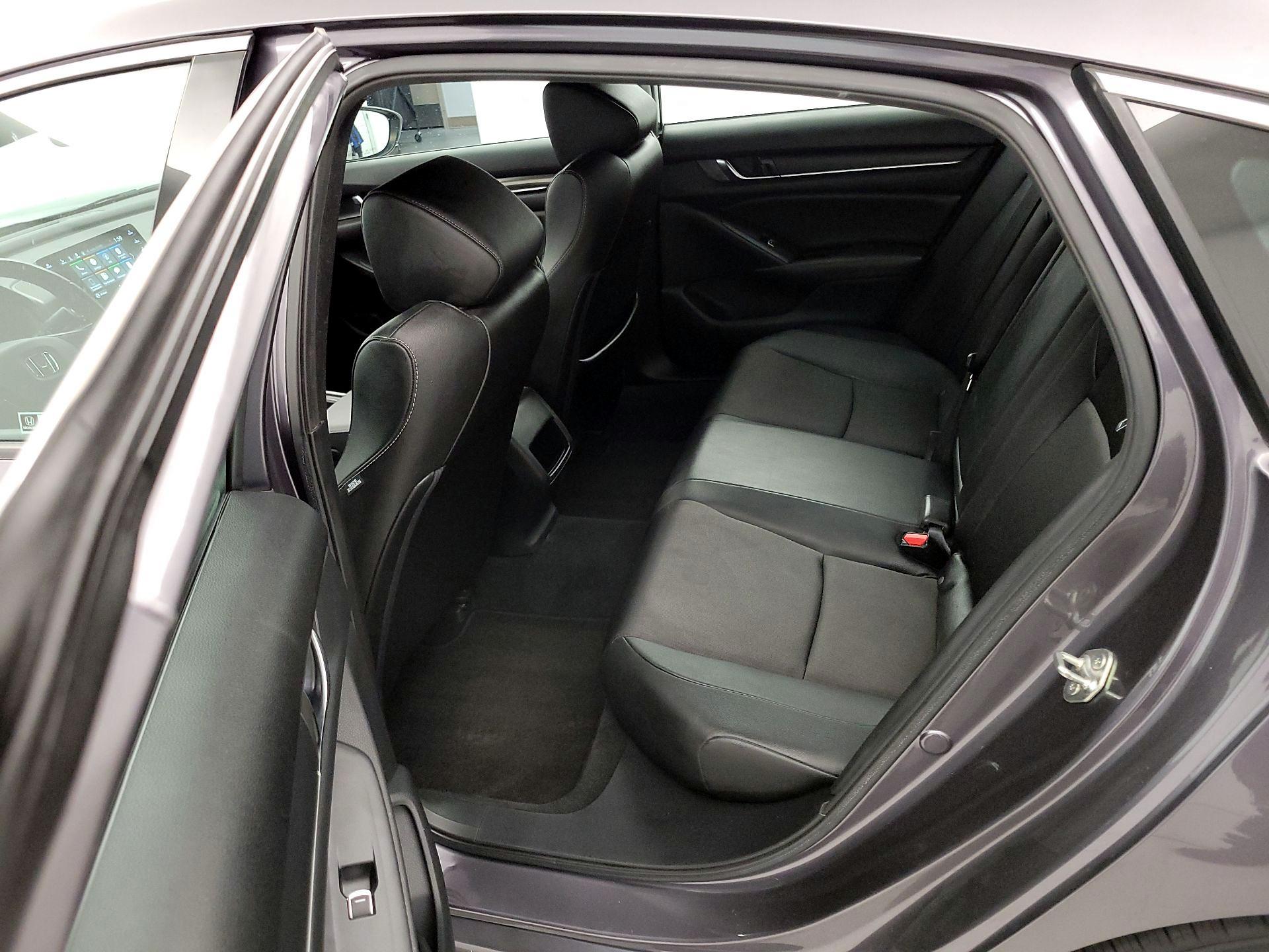 Thumbnail: 2019 Honda Accord - 19