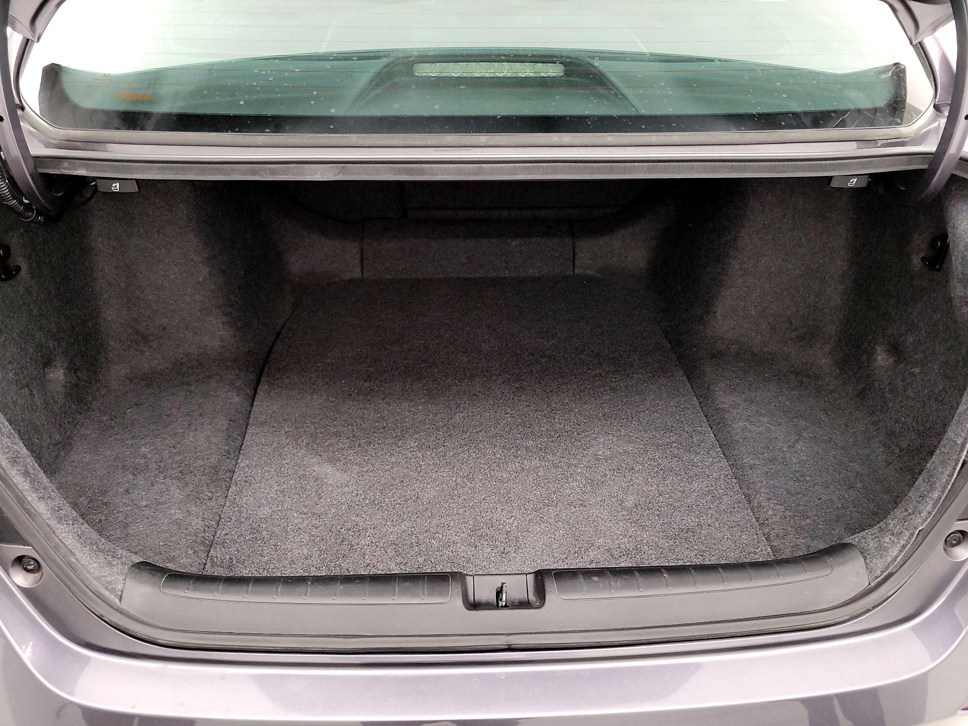 Thumbnail: 2019 Honda Accord - 20