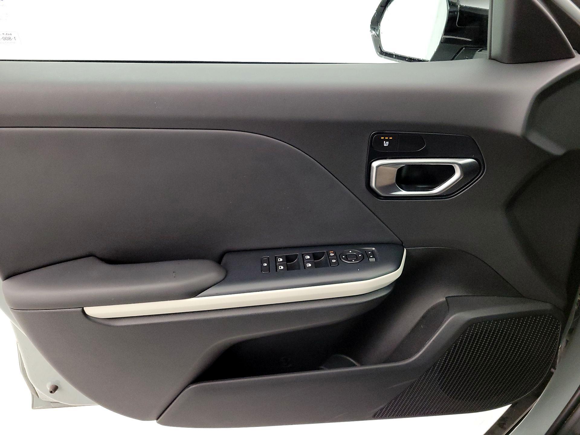 Thumbnail: 2025 Kia K4 - 12