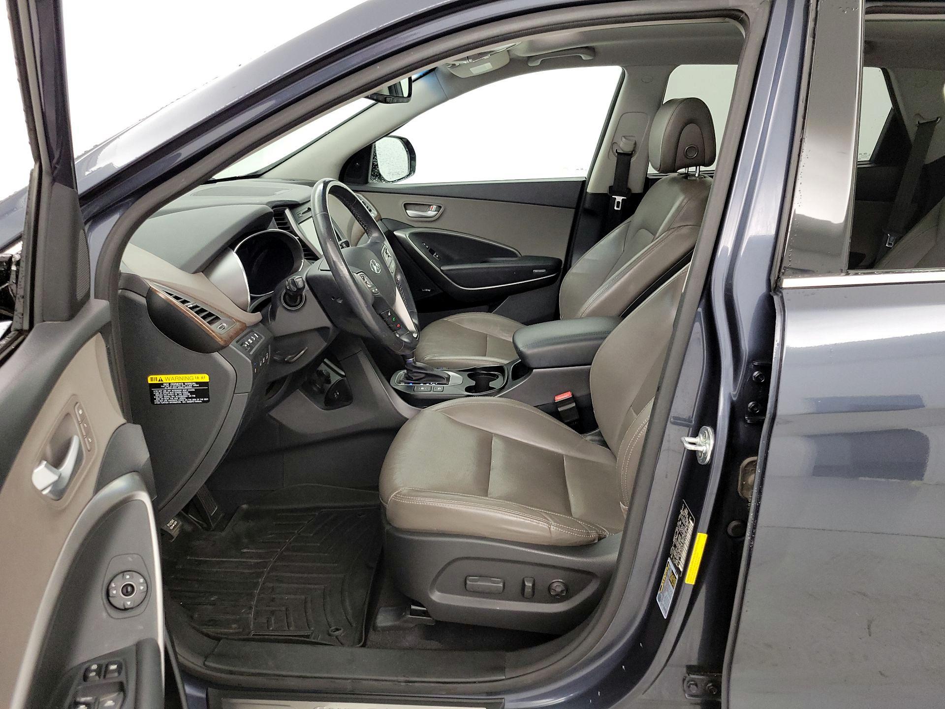 Thumbnail: 2017 Hyundai Santa Fe - 11