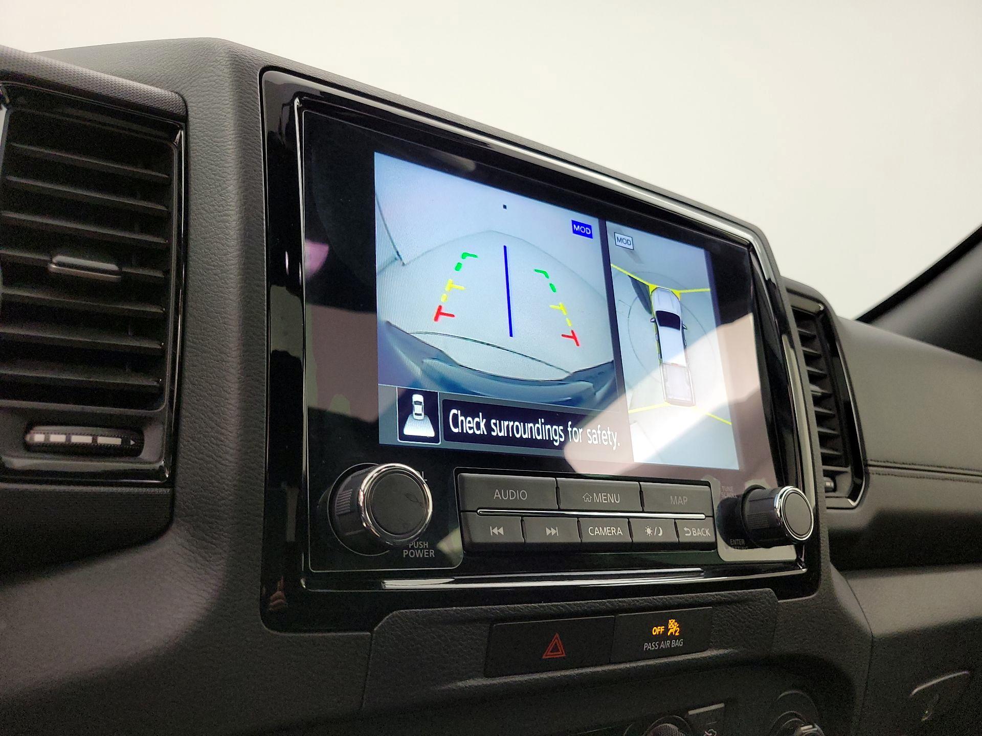 Thumbnail: 2022 Nissan Frontier - 15