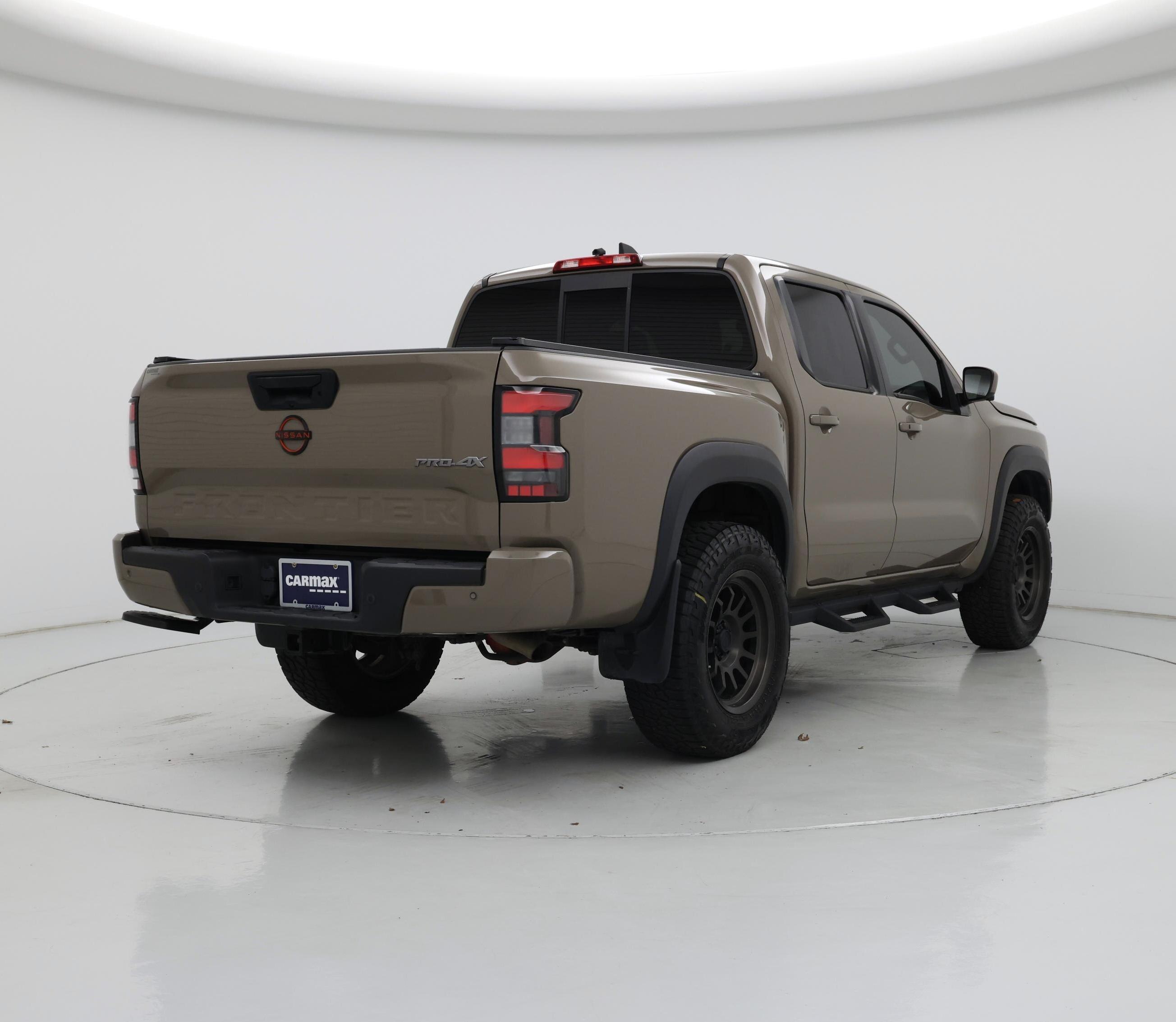 Thumbnail: 2022 Nissan Frontier - 8