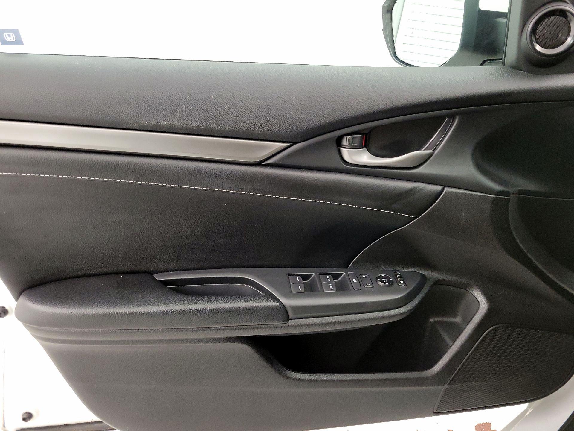 Thumbnail: 2018 Honda Civic - 12