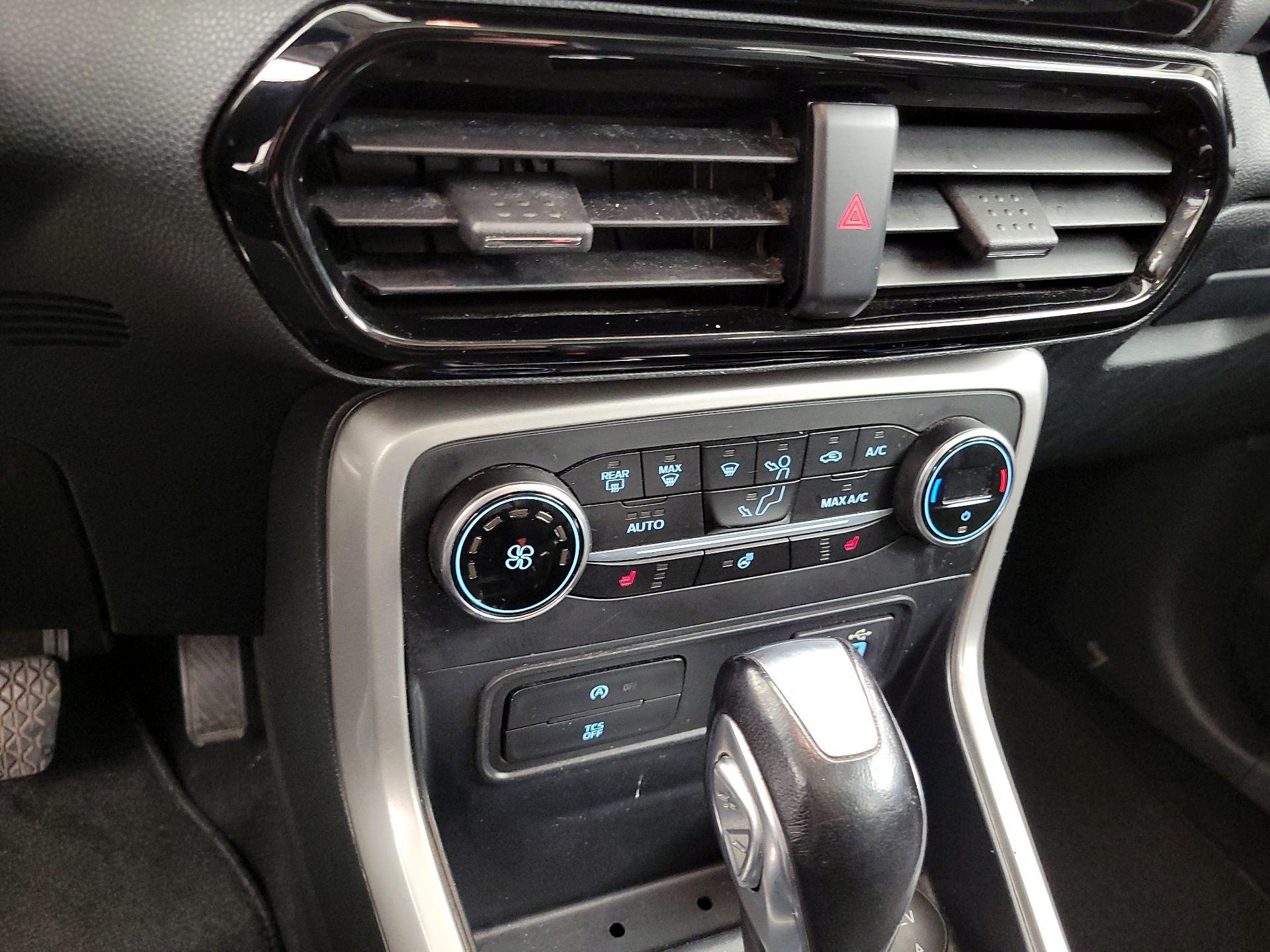 Thumbnail: 2020 Ford EcoSport - 17