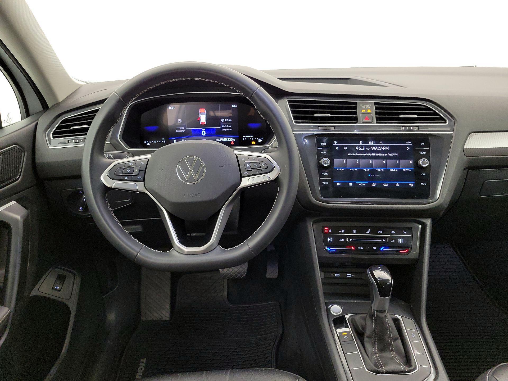 Thumbnail: 2024 Volkswagen Tiguan - 10