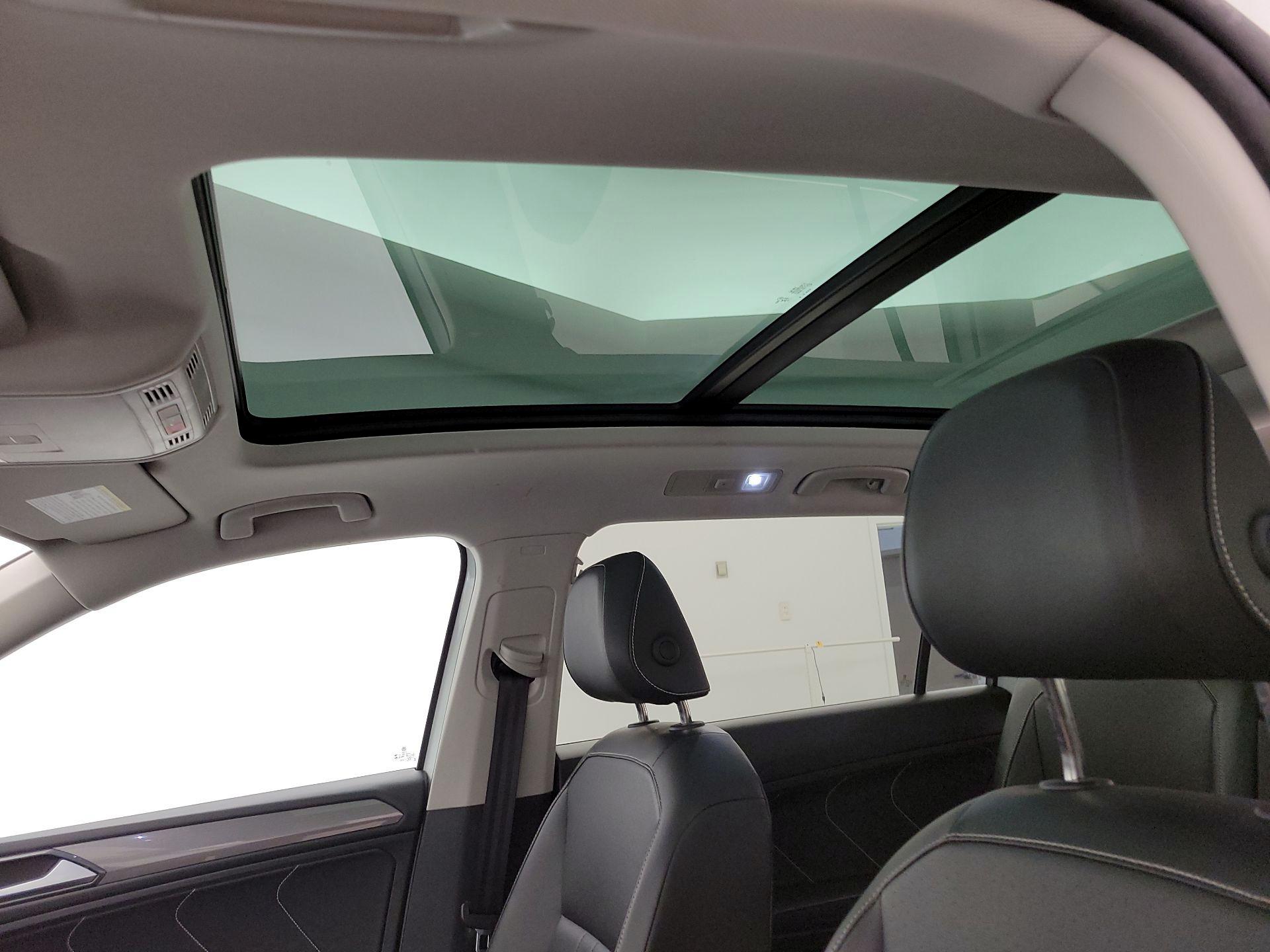 Thumbnail: 2024 Volkswagen Tiguan - 19