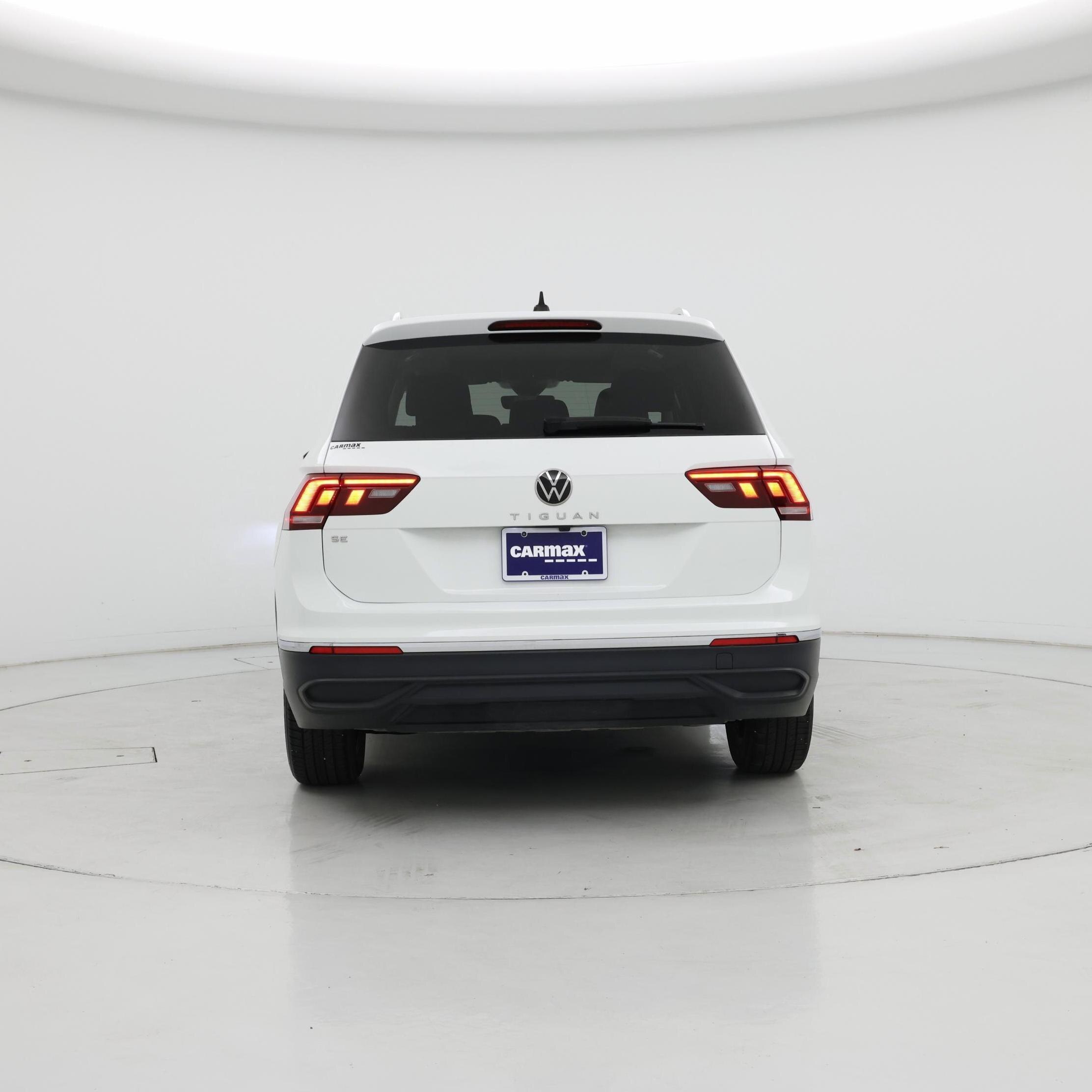 Thumbnail: 2024 Volkswagen Tiguan - 6