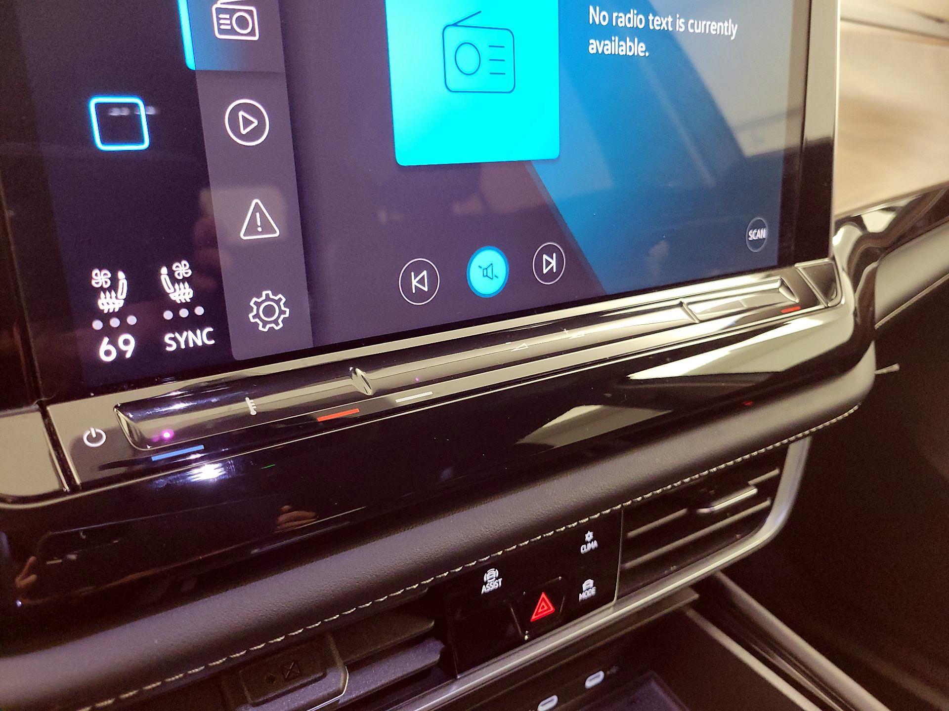 Thumbnail: 2024 Volkswagen Atlas - 16