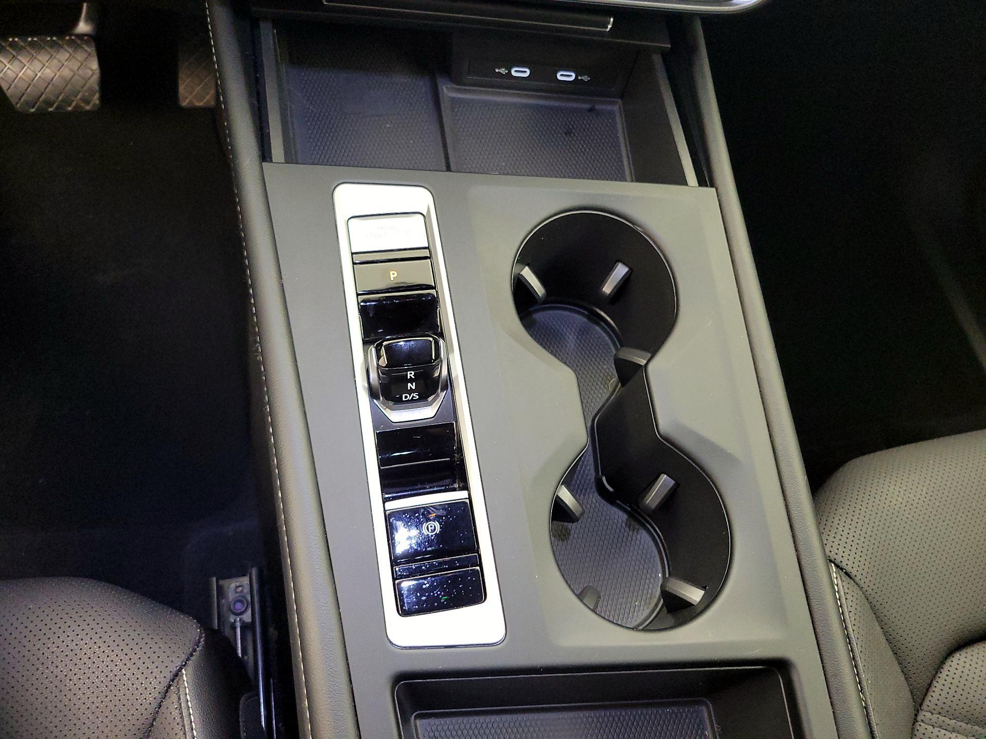 Thumbnail: 2024 Volkswagen Atlas - 17