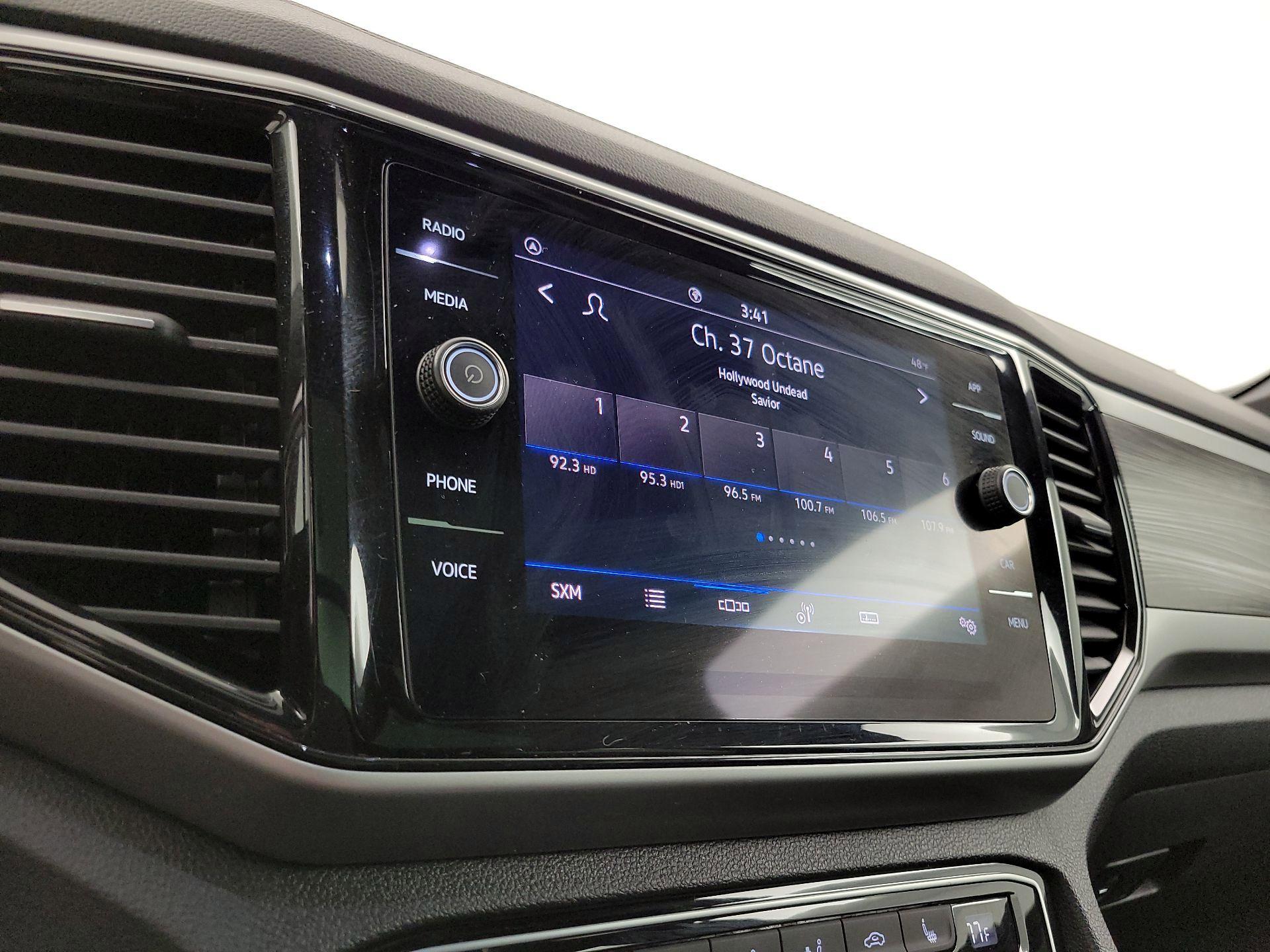 Thumbnail: 2023 Volkswagen Atlas - 15