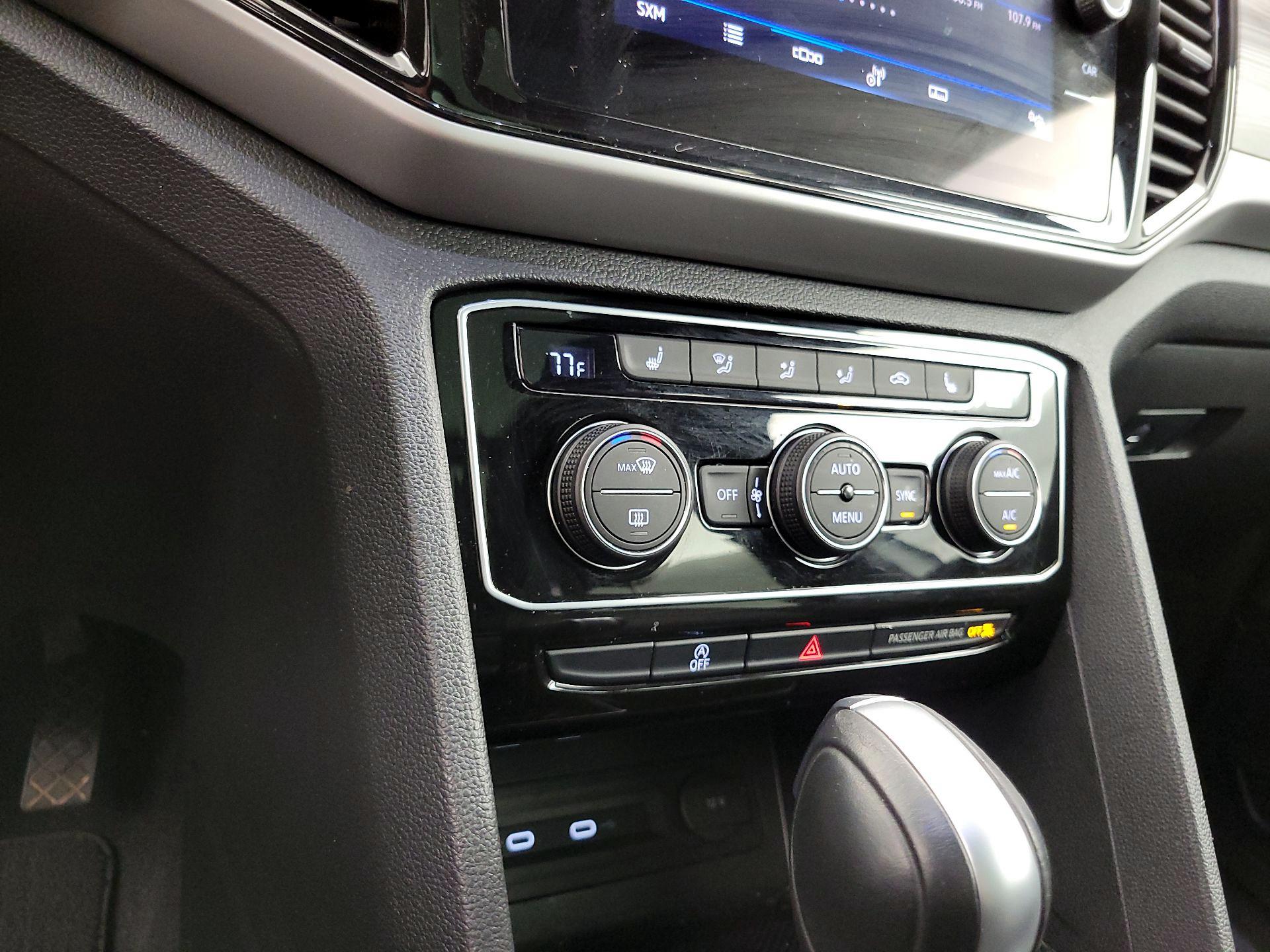 Thumbnail: 2023 Volkswagen Atlas - 16