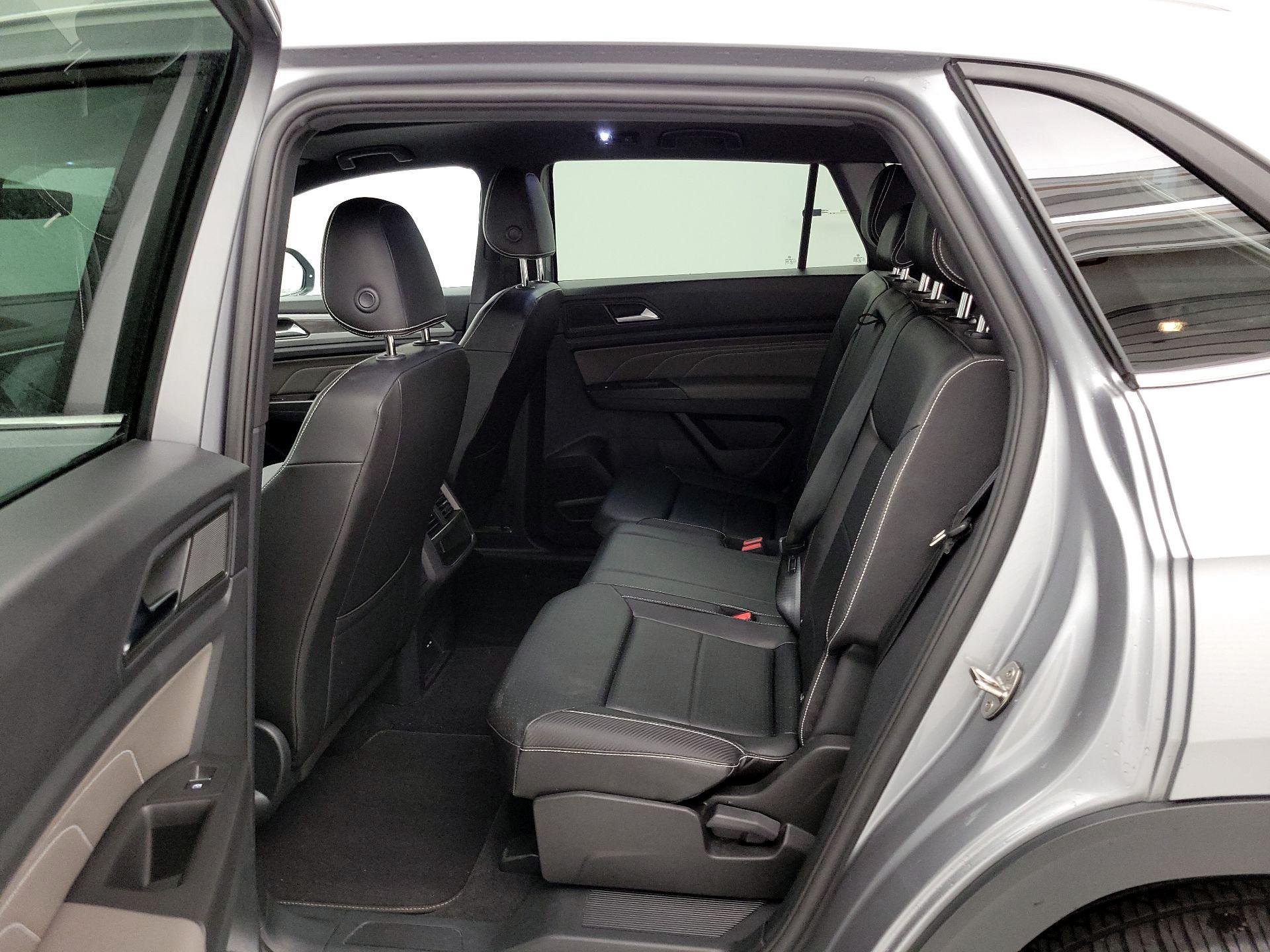 Thumbnail: 2023 Volkswagen Atlas - 20