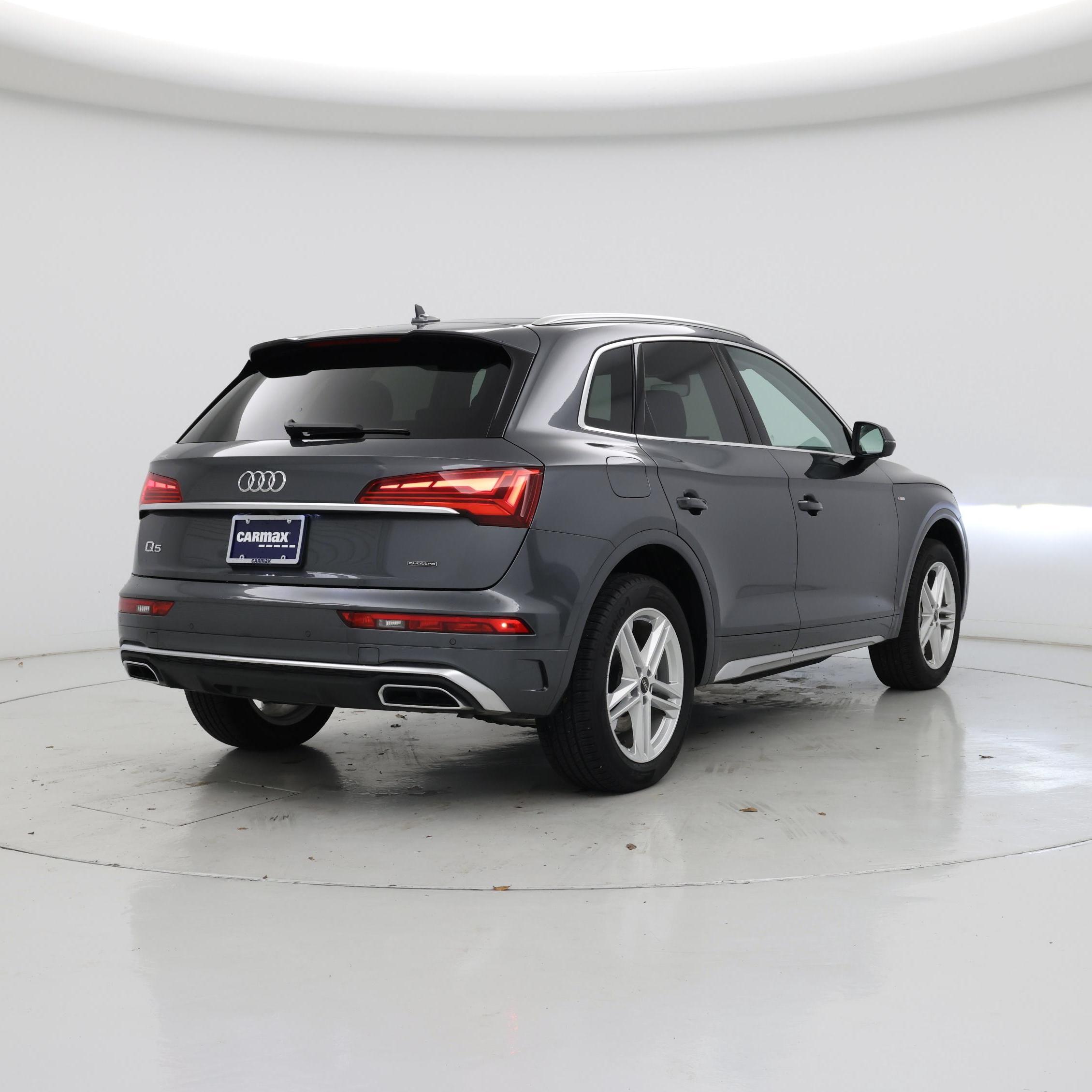 Thumbnail: 2024 Audi Q5 - 8
