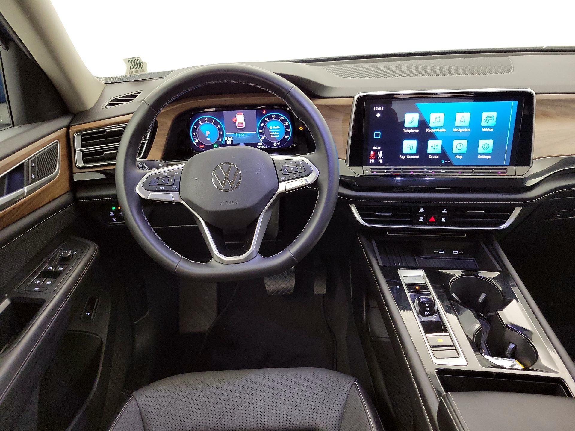 Thumbnail: 2025 Volkswagen Atlas - 10