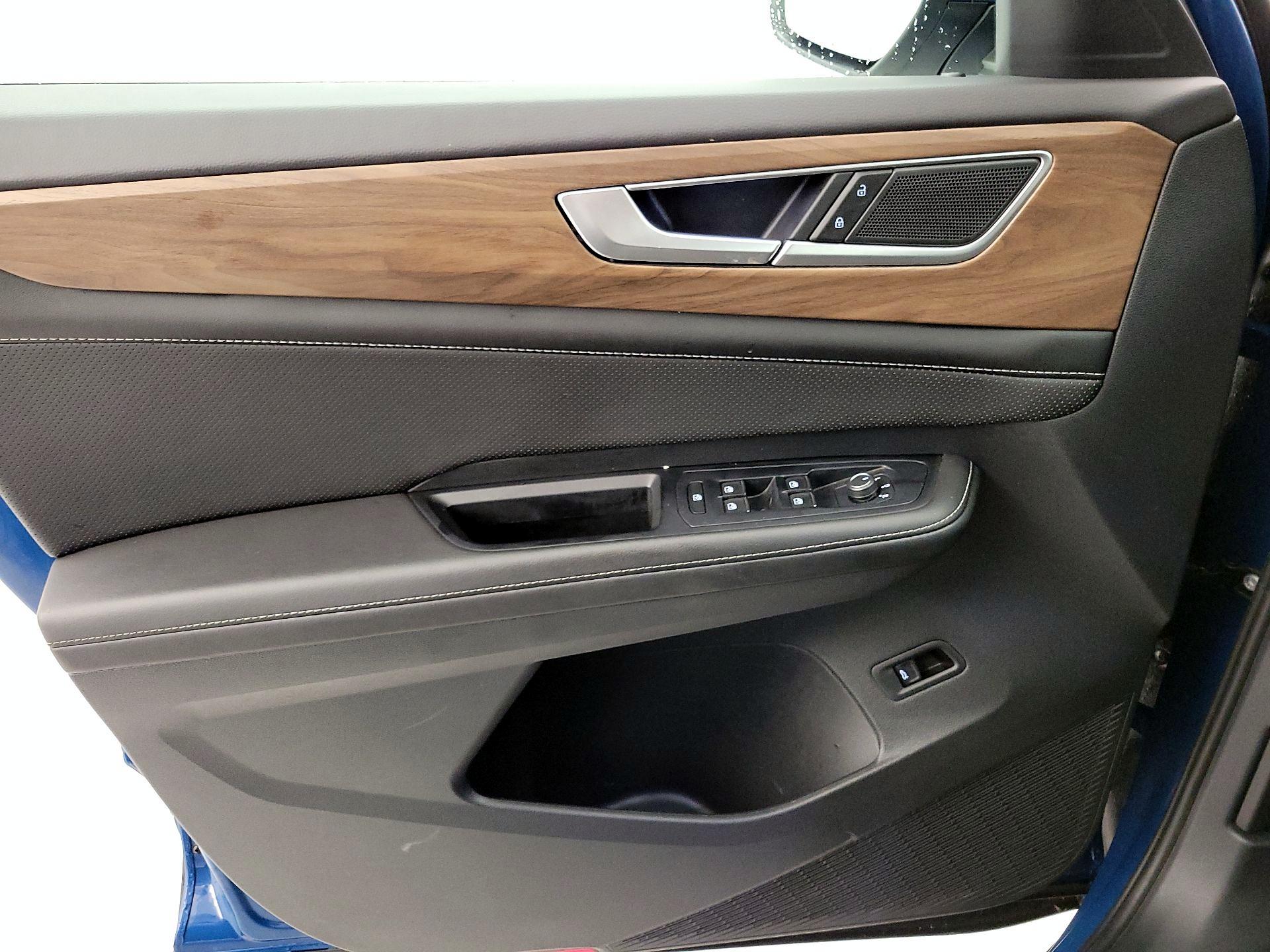 Thumbnail: 2025 Volkswagen Atlas - 12