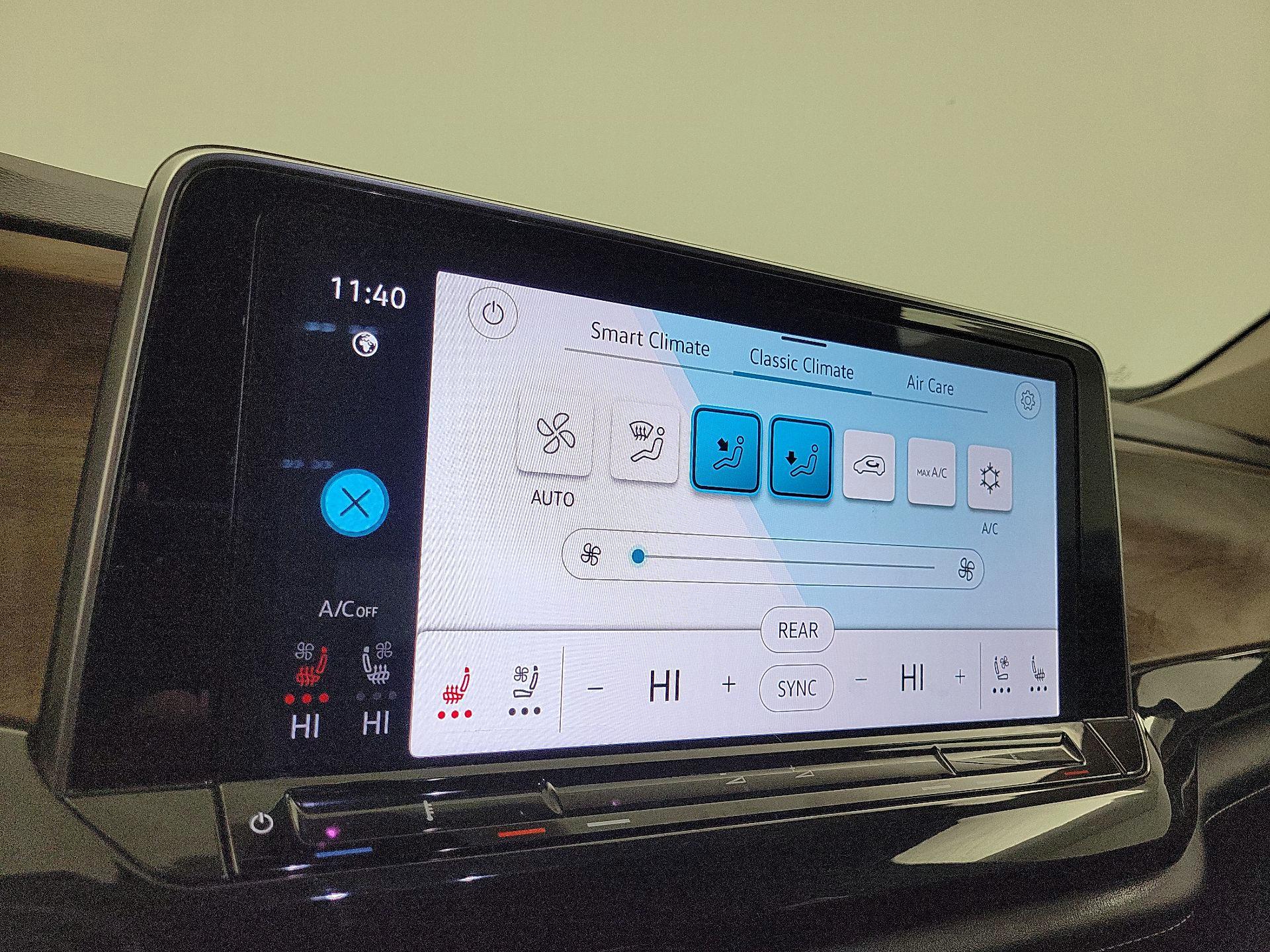 Thumbnail: 2025 Volkswagen Atlas - 16