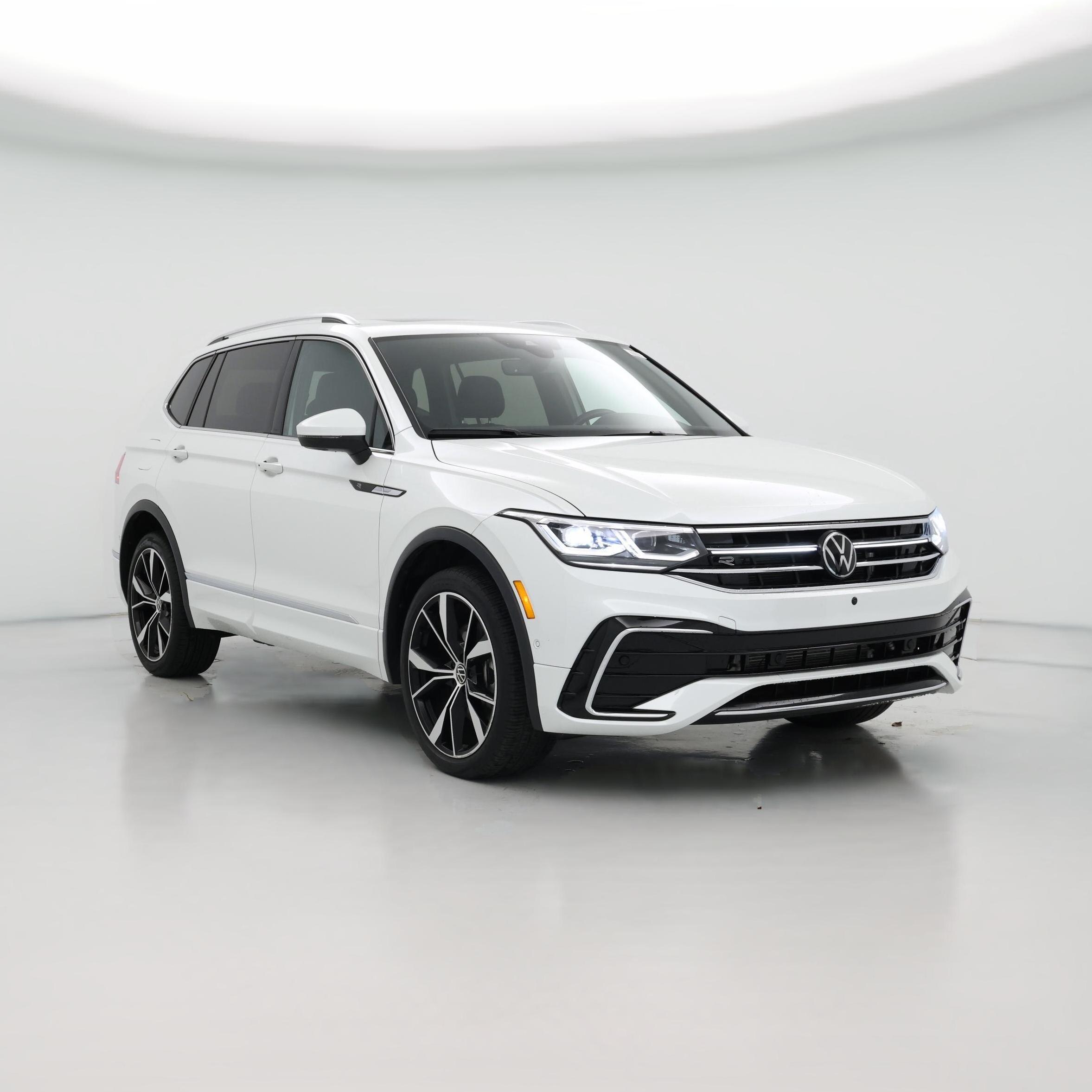 Thumbnail: 2024 Volkswagen Tiguan - 1