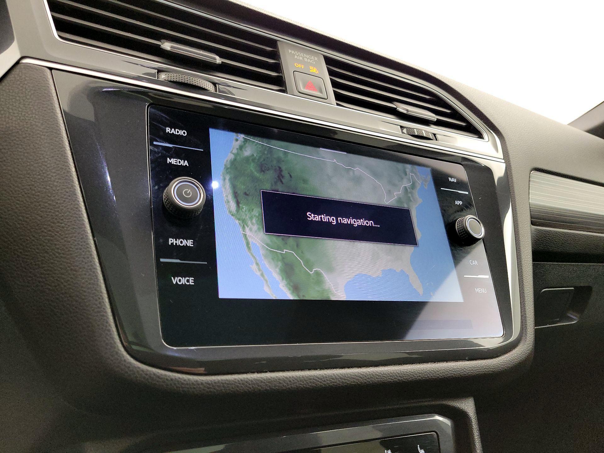 Thumbnail: 2024 Volkswagen Tiguan - 14